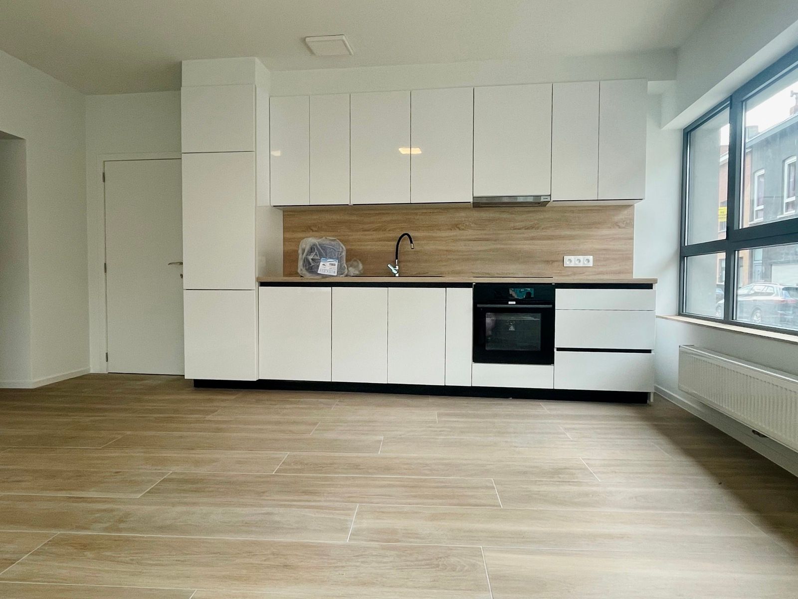 Te huur: Volledig gerenoveerd appartement te Aalst!  foto 5