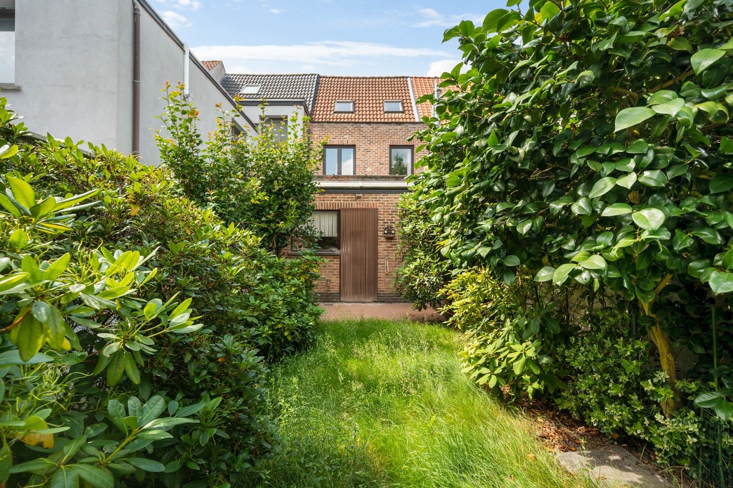 Leuke woning met 2 slaapkamers te koop te Hoboken! foto 1