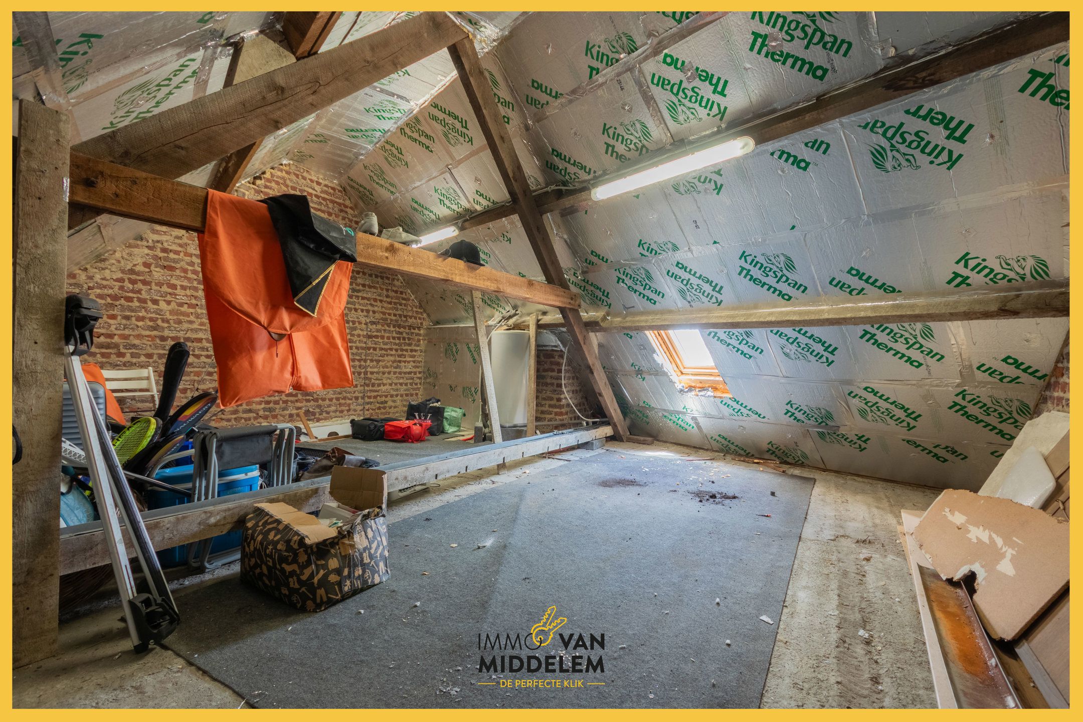 GEZINSWONING MET 3 KAMERS, TUIN EN GARAGE foto 16
