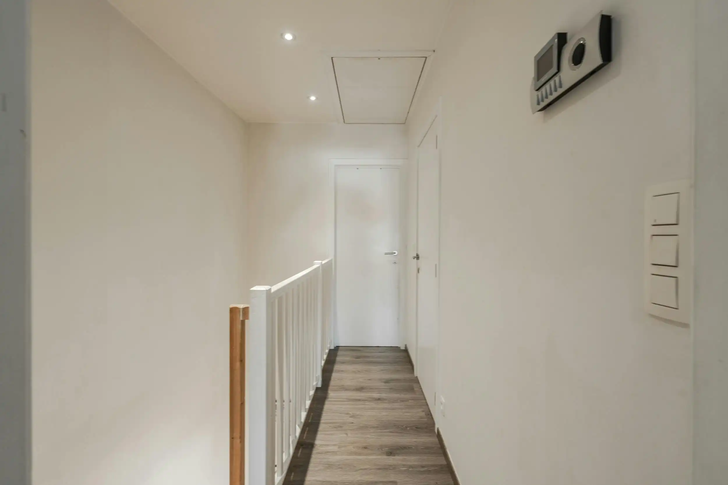 Duplex appartement met 2 slaapkamers met terras te Gistel foto 16