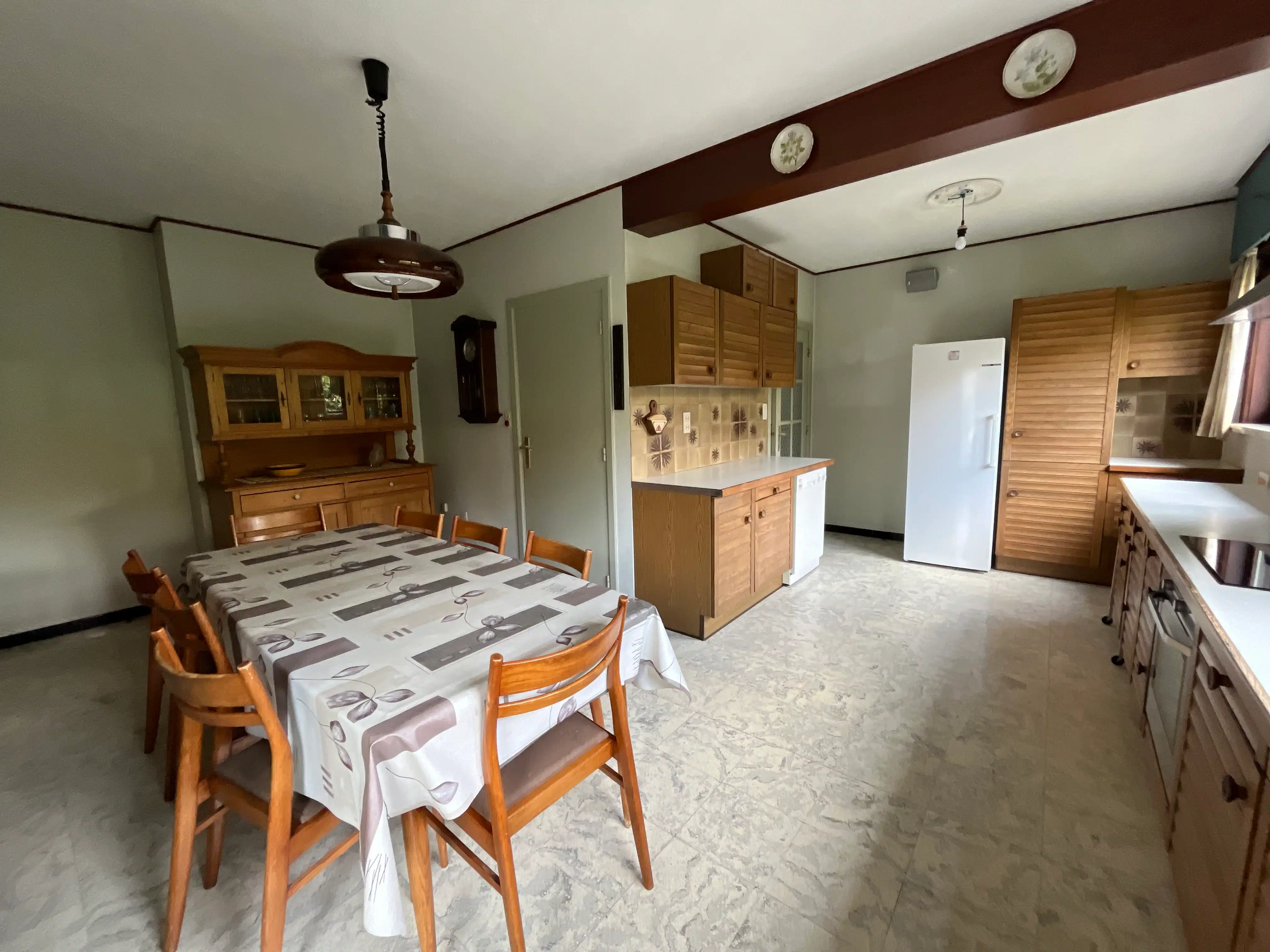 Uitstekend gelegen ruime woning foto 15