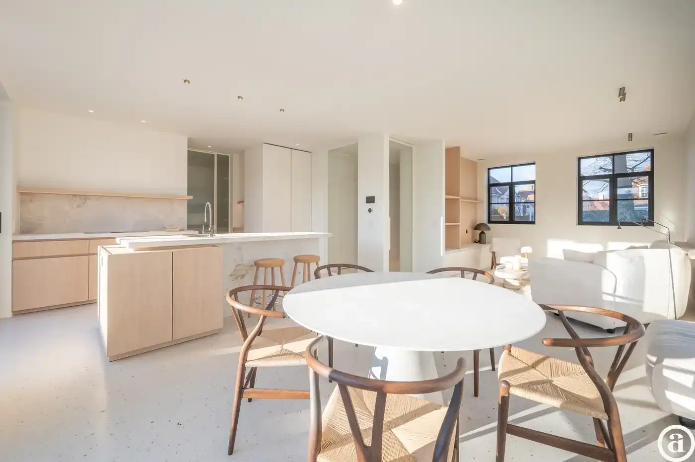 Instapklare nieuwbouwvilla met 5 slaapkamers en zuidgerichte tuin.  foto 6