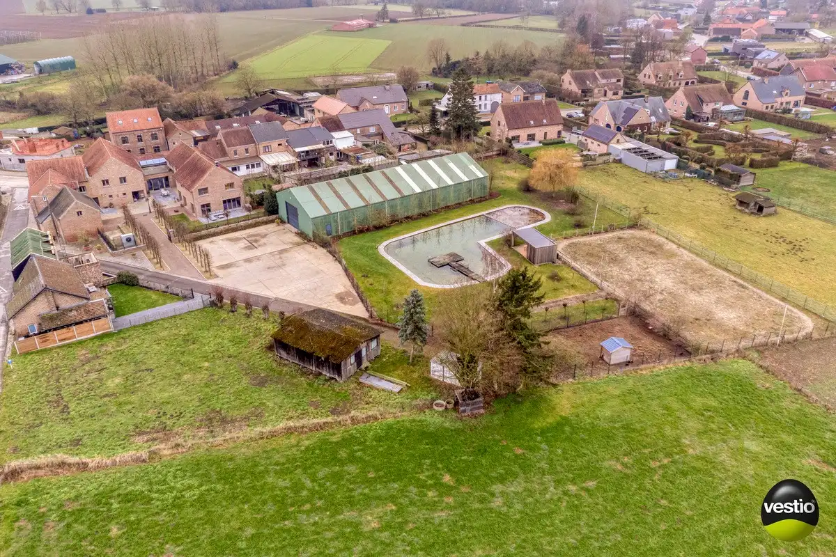 HOEVEWONING OP 64A59CA IN EEN LANDELIJKE OMGEVING. foto 30