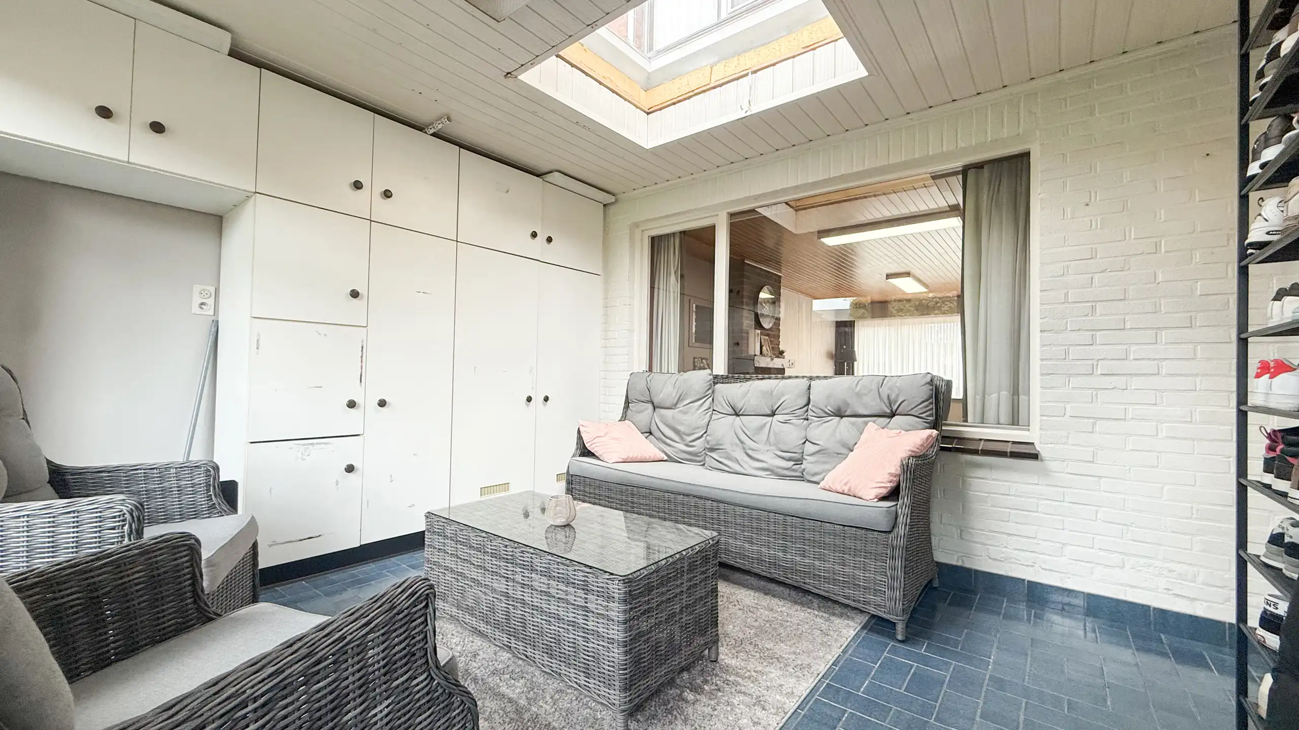 Instapklare woning met 3 slaapkamers op toplocatie! foto 25