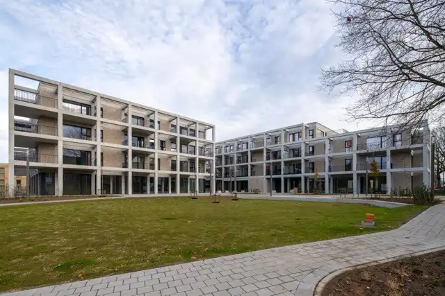 Prachtig Nieuwbouwappartement met 2 Slaapkamers – Onmiddellijk Beschikbaar! foto {{pictureIndex}}