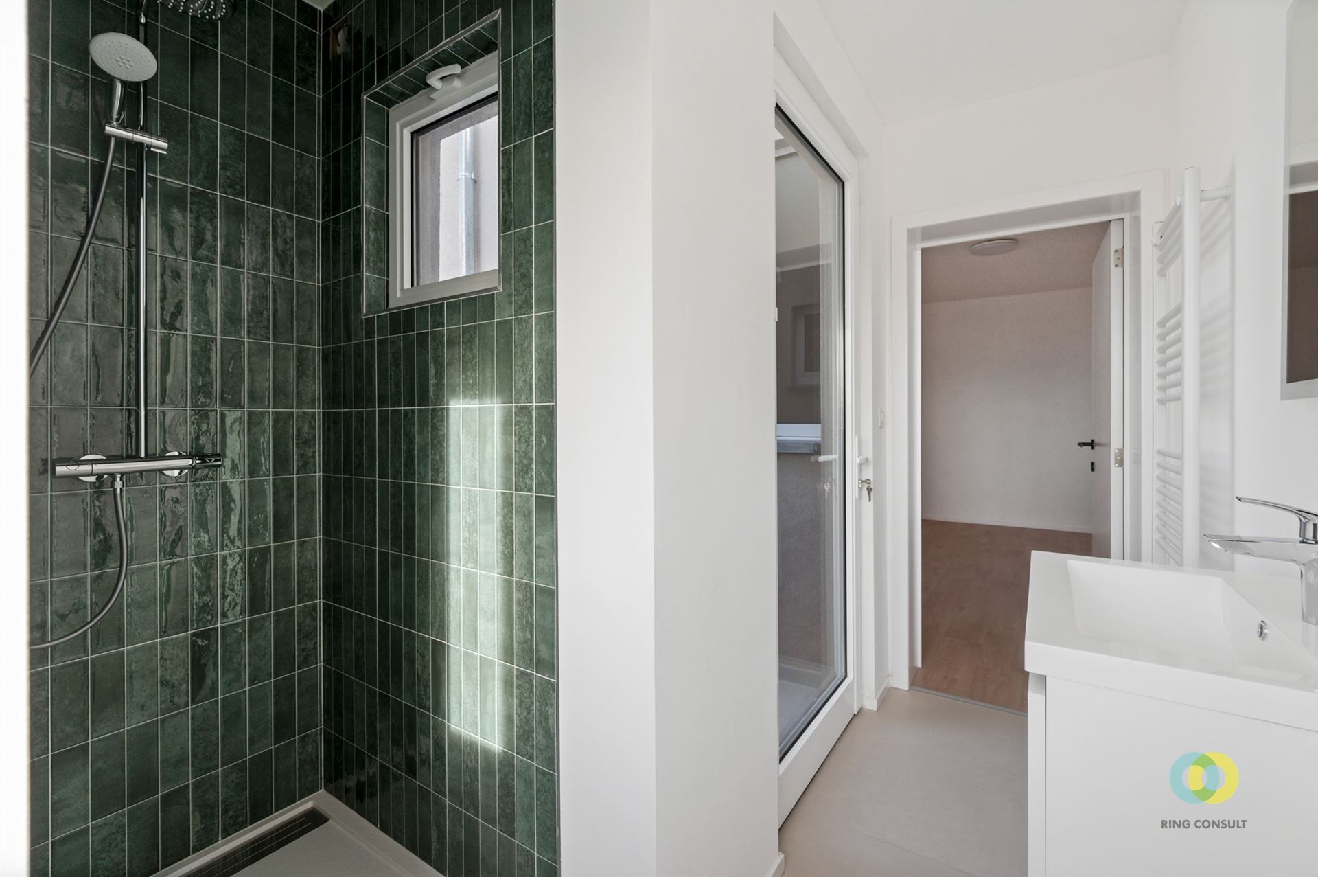 Gerenoveerd appartement met één slaapkamer foto 5