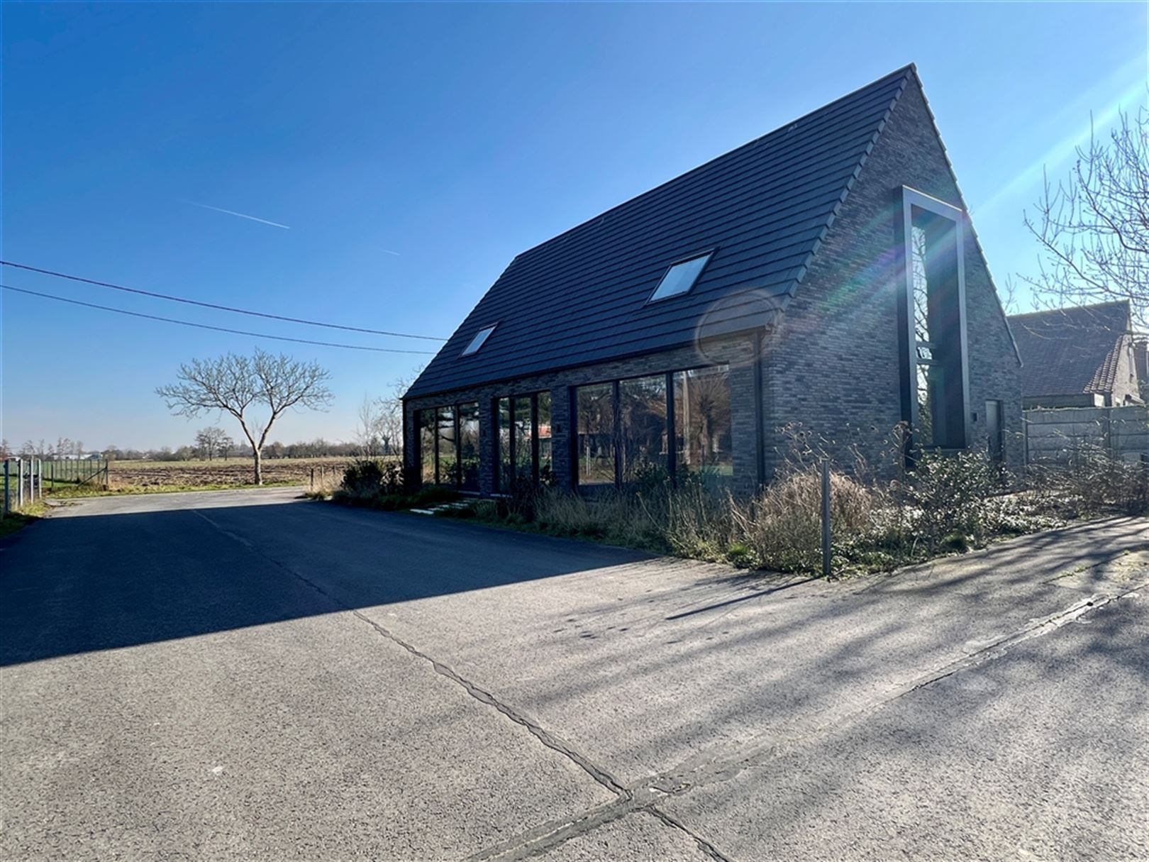 Hoogwaardig afgewerkt kantoorgebouw in Nazareth foto 3