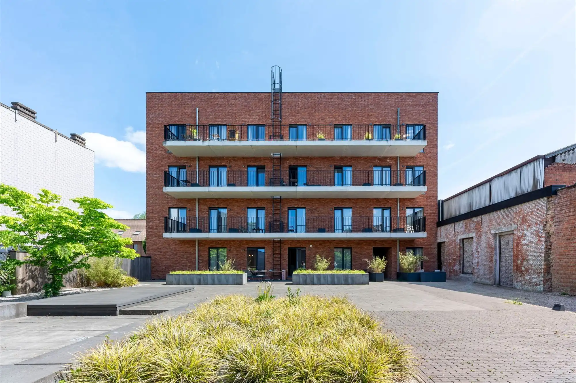 Moderne studentenkamer met eigen sanitair foto 8