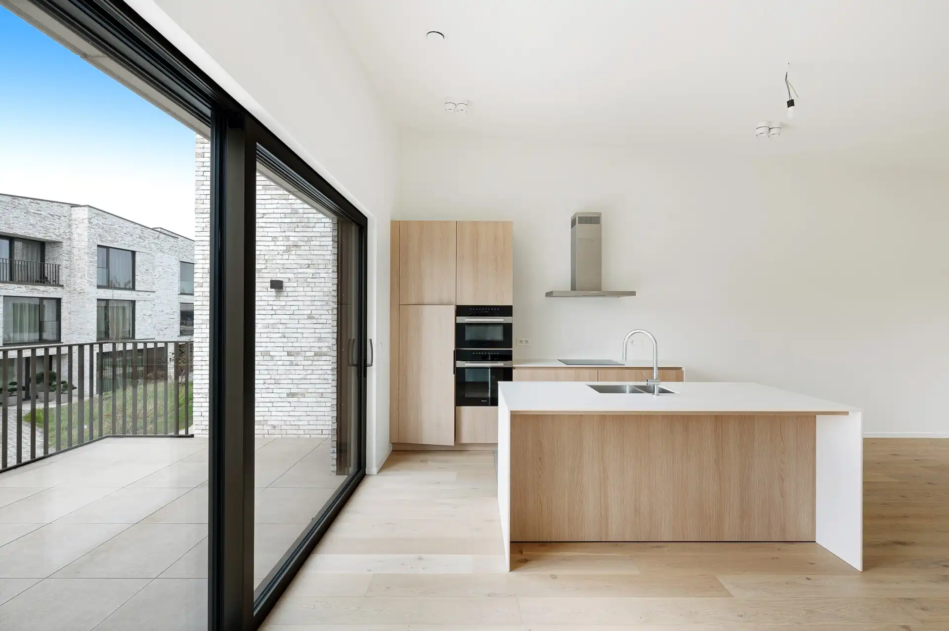 Architecturale BEN-woning met uitzonderlijke leefruimte en zonovergoten terrassen foto 10