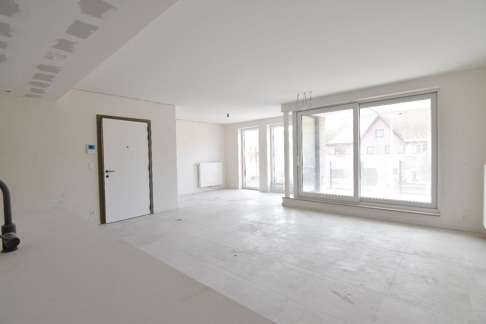 Afgewerkt nieuwbouwappartement - 6% BTW mogelijk !! foto 4