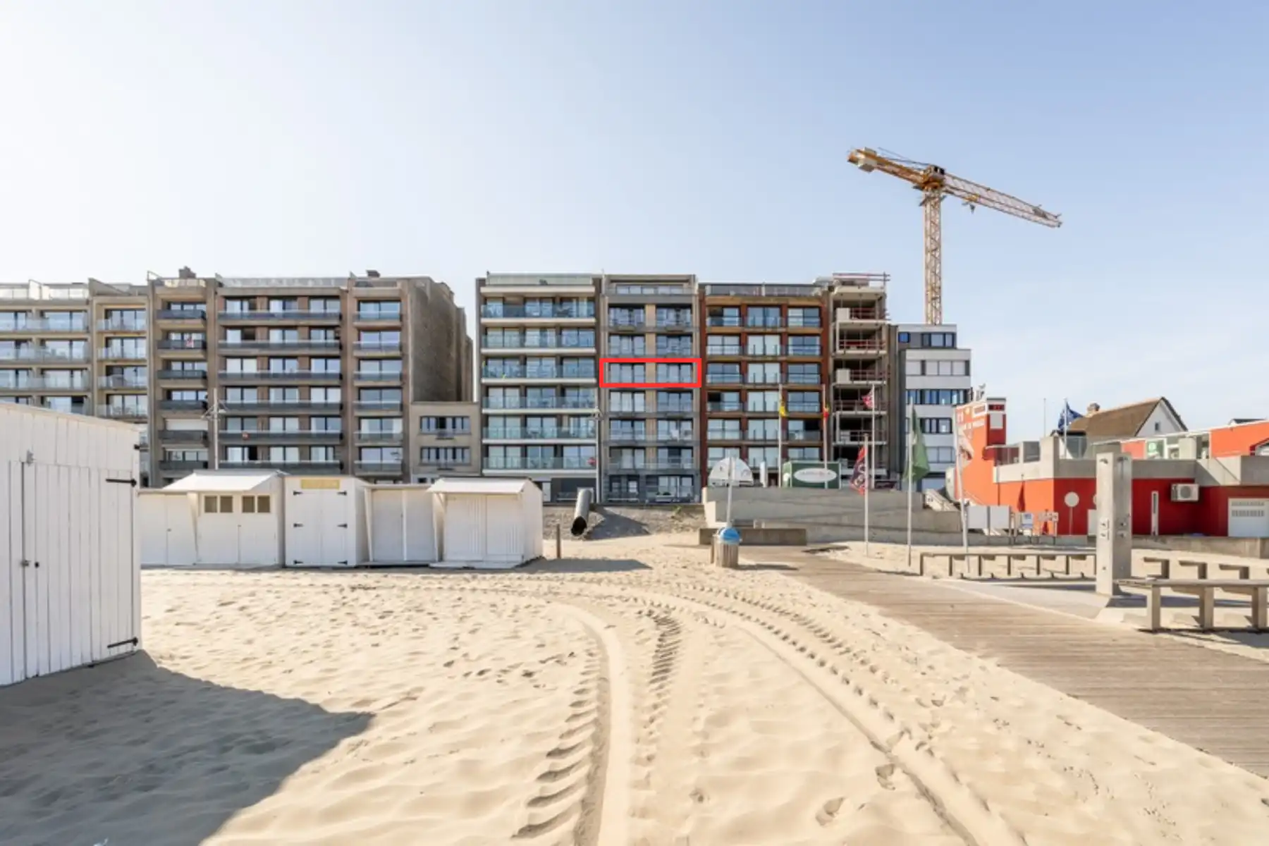 Stijvol afgewerkt appartement met frontaal zeezicht te Zeebrugge foto 4