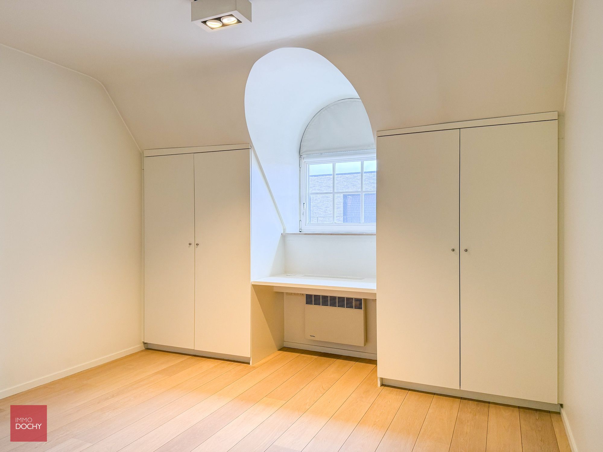 Centraal gelegen heel mooi ingericht appartement | Stormestraat foto 10