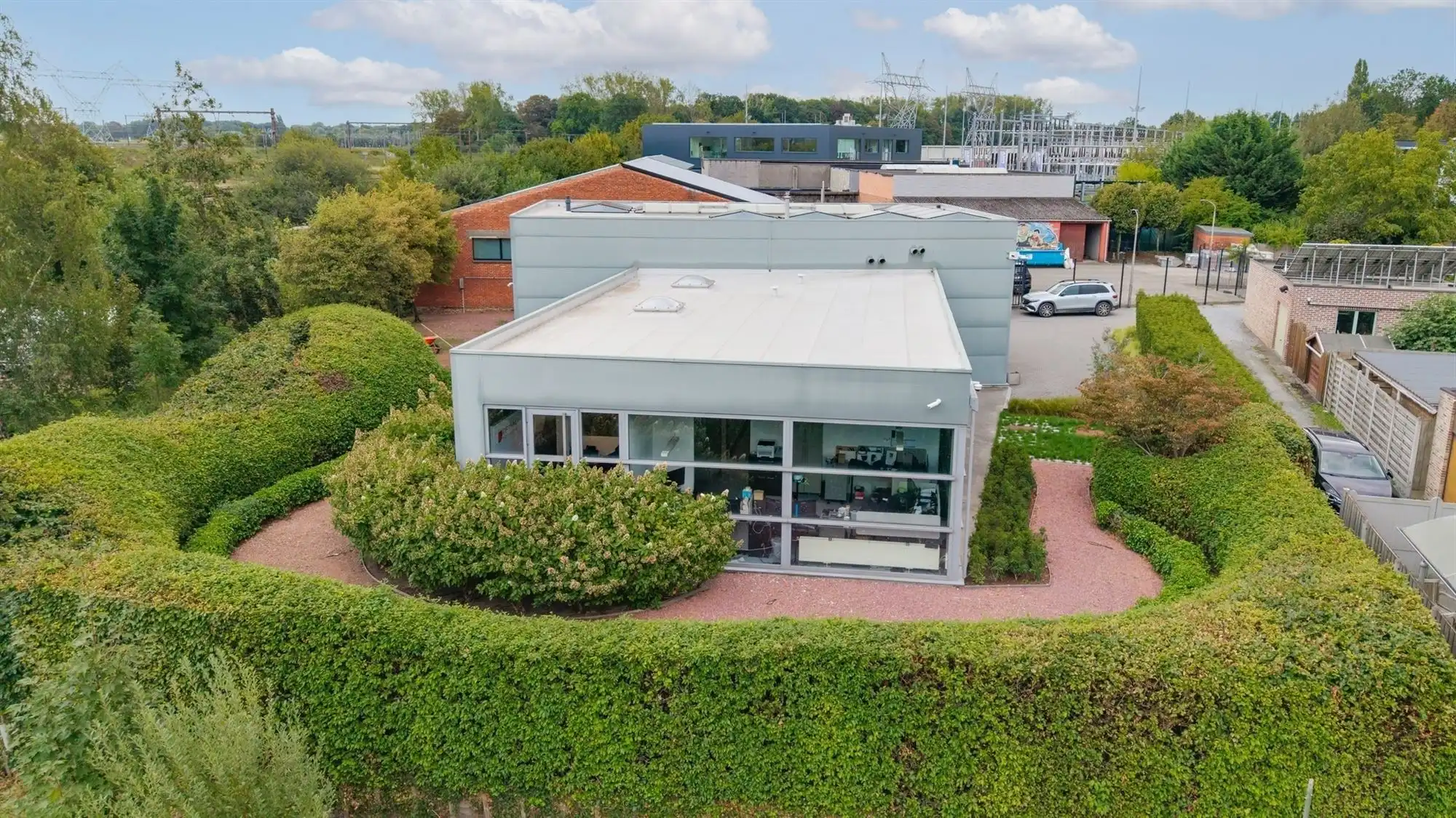 Vrijstaand KMO / kantoorgebouw van ca 405 m² op 1.200 m² foto 13