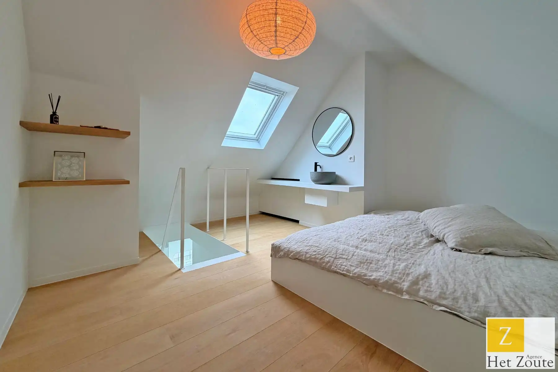 Moderne triplex met zonneterras op de Lippenslaan foto 14