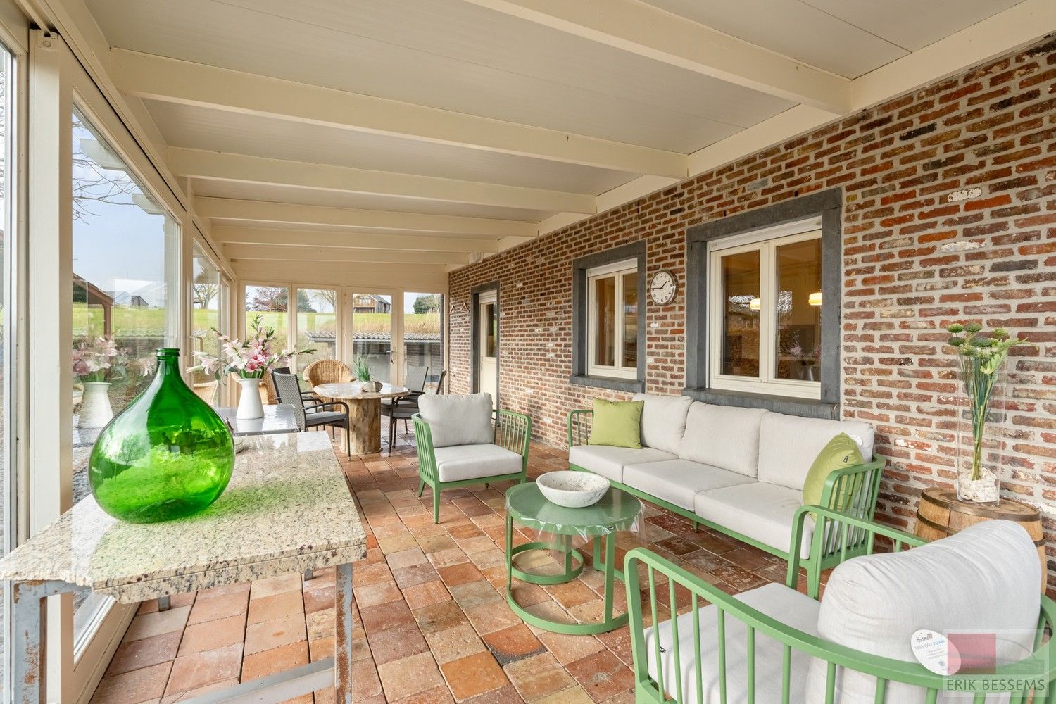 Landhuis met vrij uitzicht,  5 slaapkamers, 2 badkamers, woonkamer, eetkamer/keuken. Woonopp. 277m2 gebruiksopp. 441m2, Perceelopp. 4170m2 foto 15