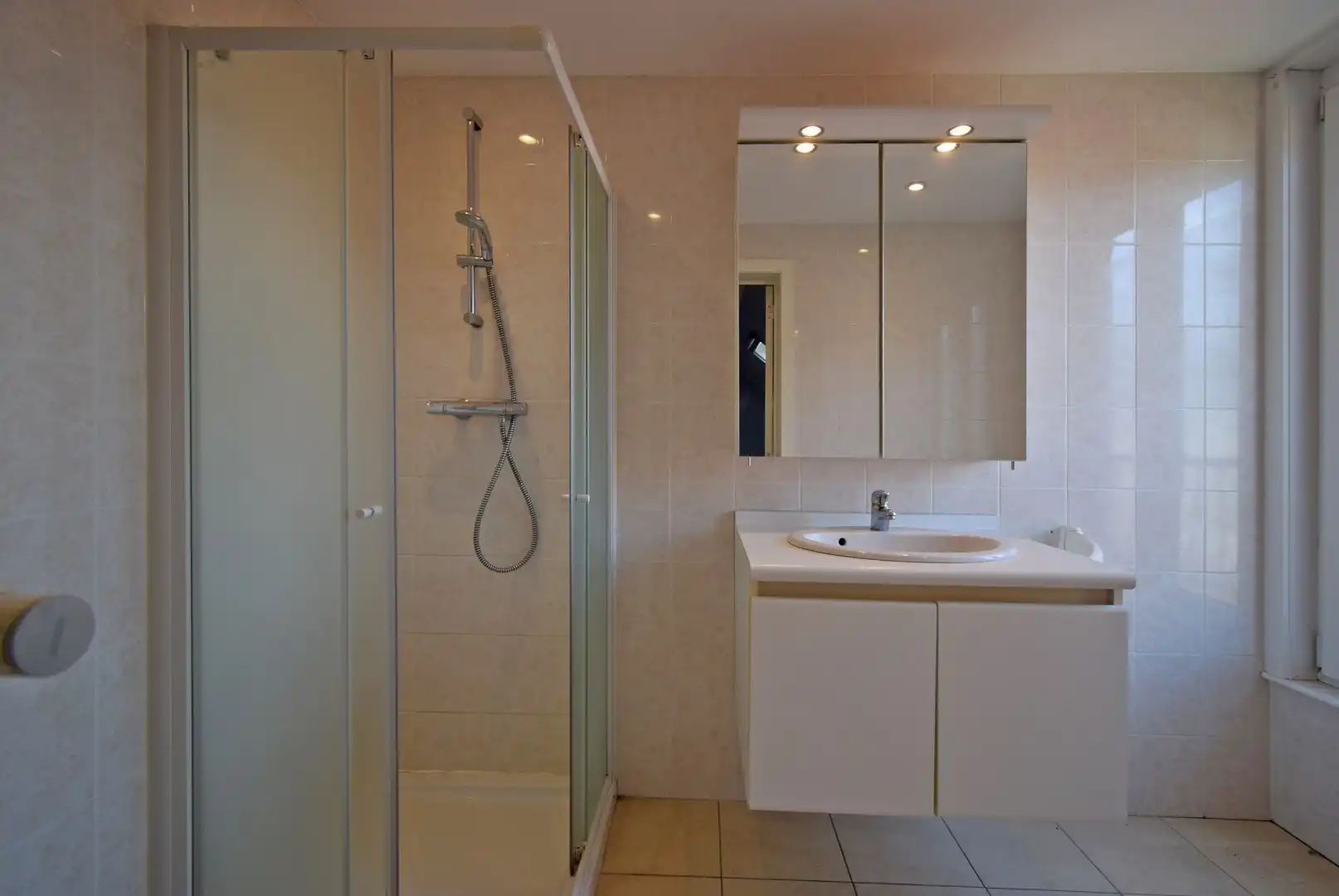 Uniek wooncomplex als geheel te huur in centrum Lichtervelde foto 16