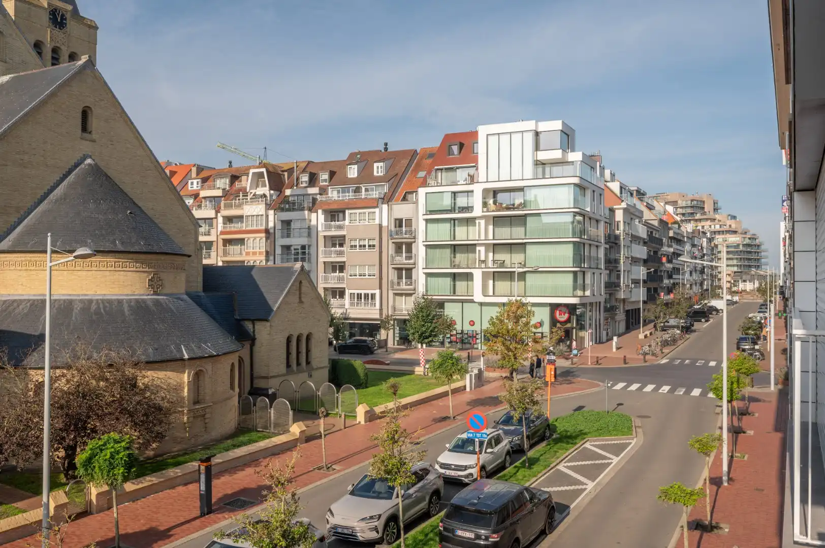 Lichtrijk appartement met zonnig terras en open zicht foto 3