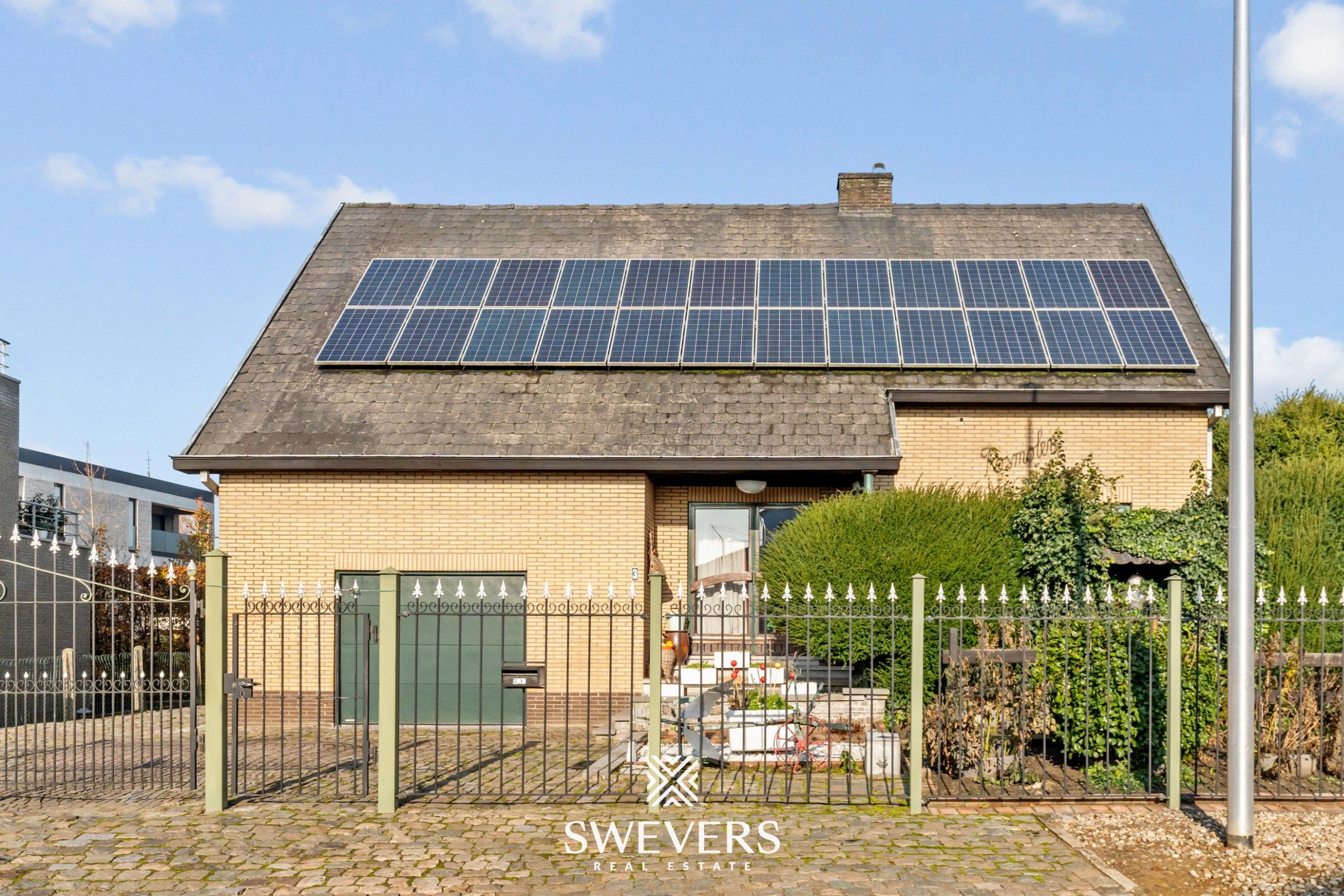 Ruime, te renoveren woning op 7a60 in centrum-Zonhoven foto 22