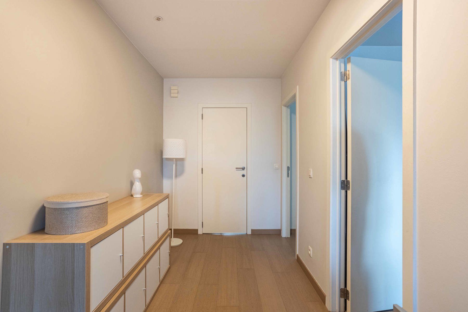 Te koop - moderne energiezuinige woning met 4 slaapkamers foto 12