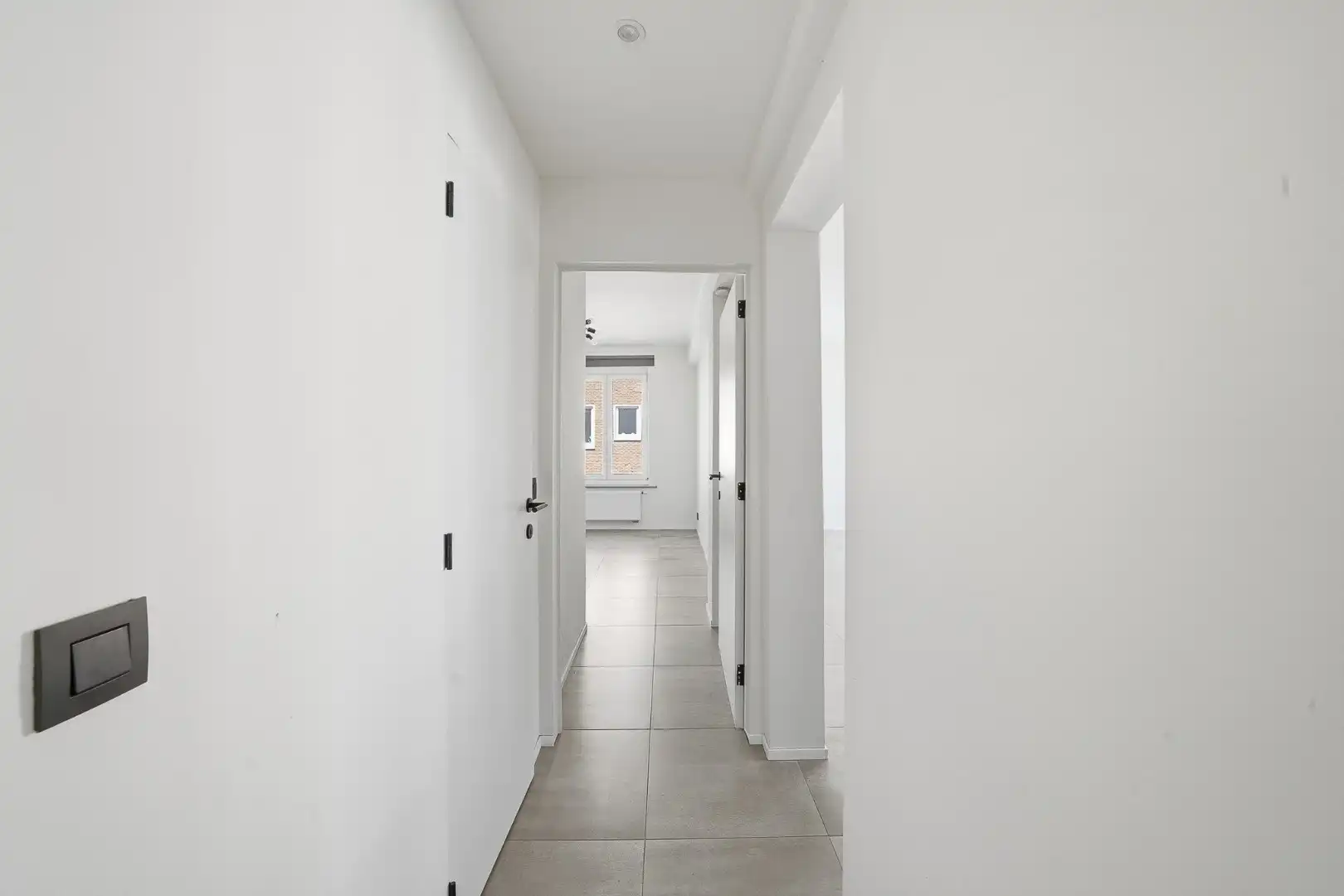 Instapklaar, energiezuinig appartement op topligging in Mariakerke (Oostende) foto 8