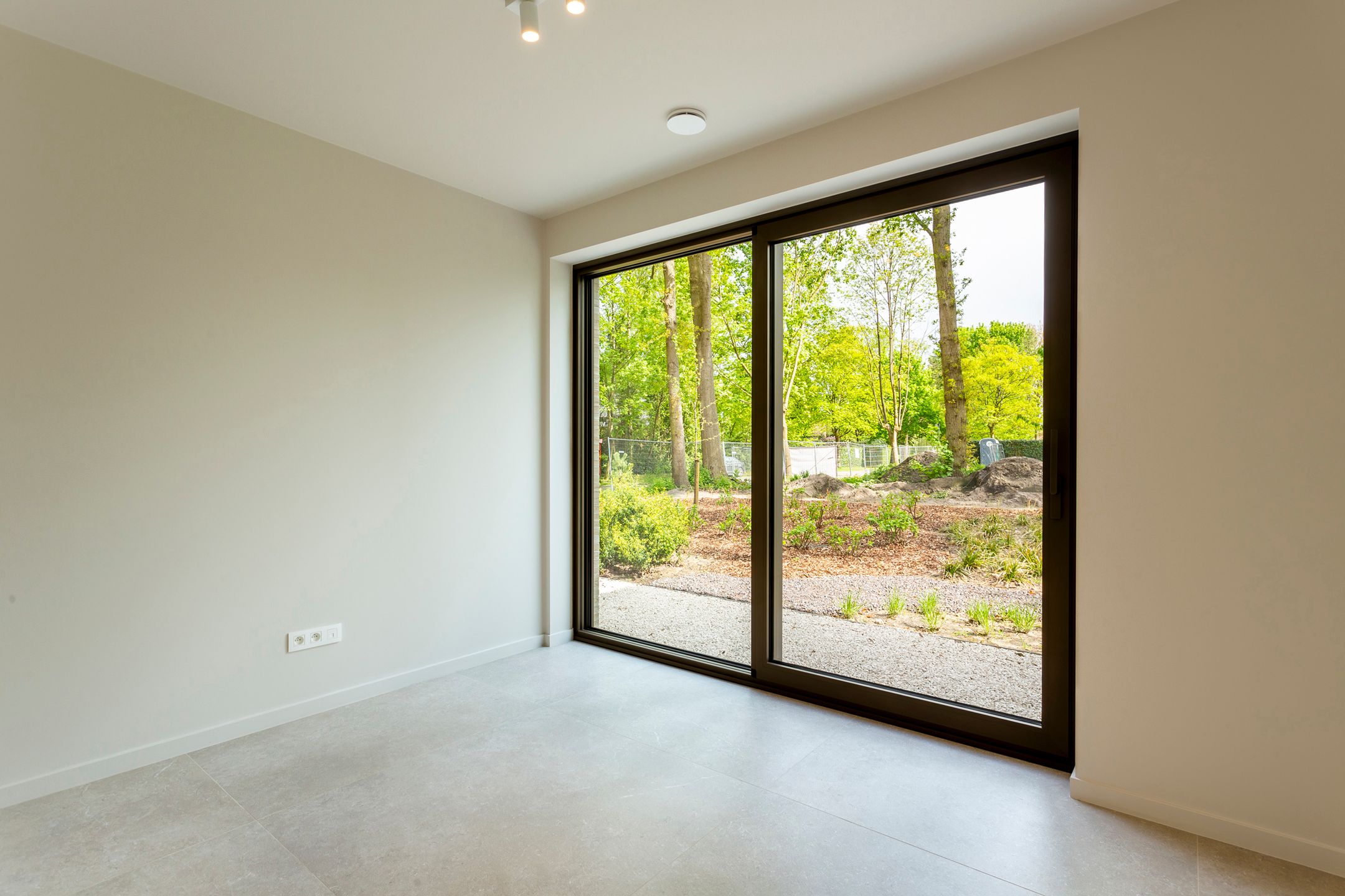 high end nieuwbouw luxevilla in rustige, residentiële wijk foto 9