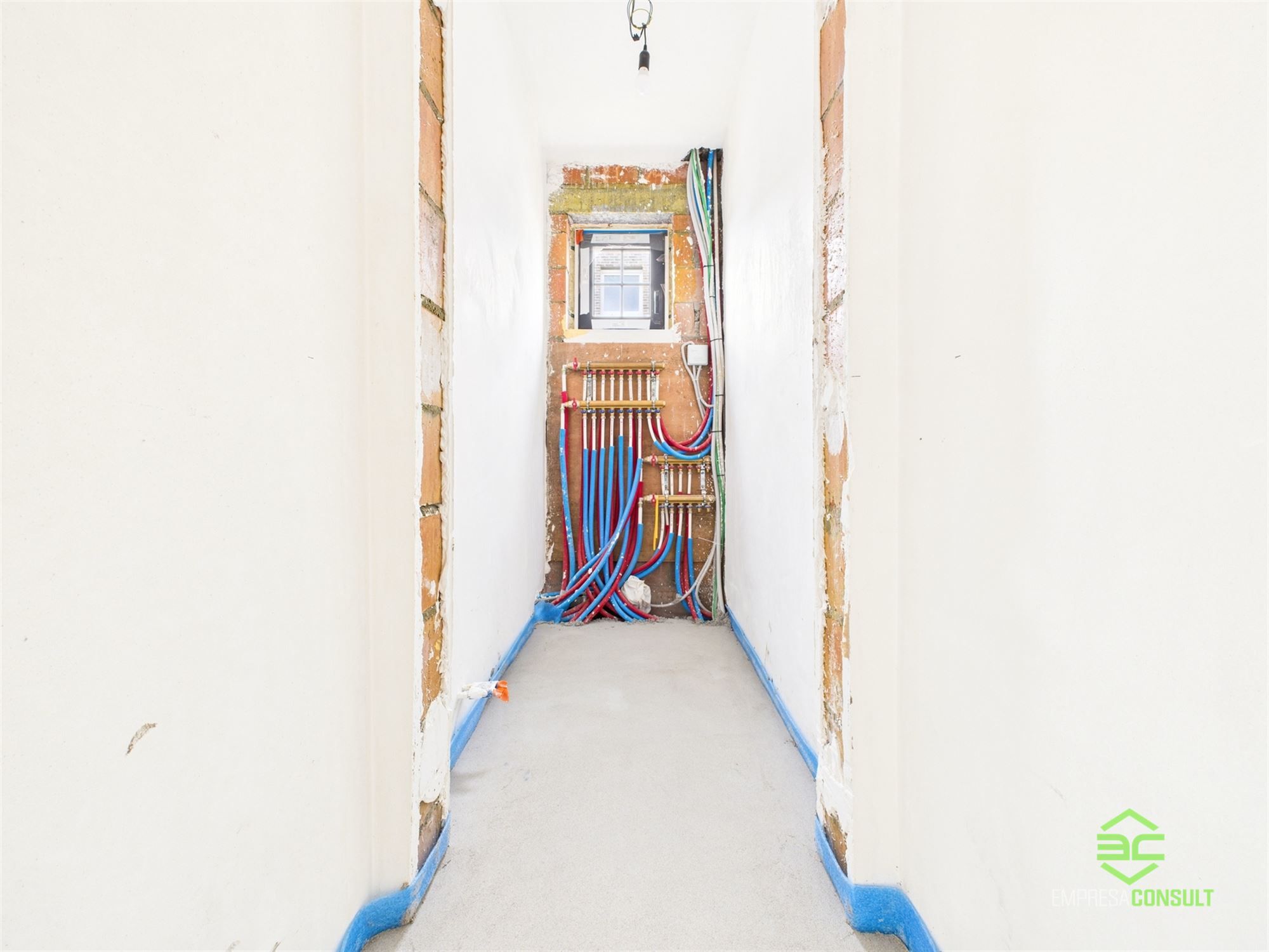 Afgewerkte nieuwbouw met 5 slpk en 2 badk onder registratie! foto 19