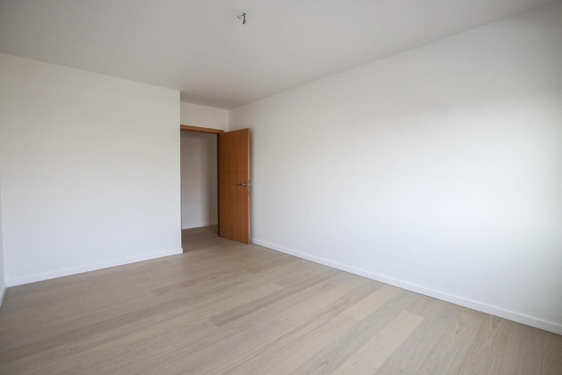 Ruim 2 slaapkamerappartement bij Gent-Zuid, met autostaanplaats foto 12