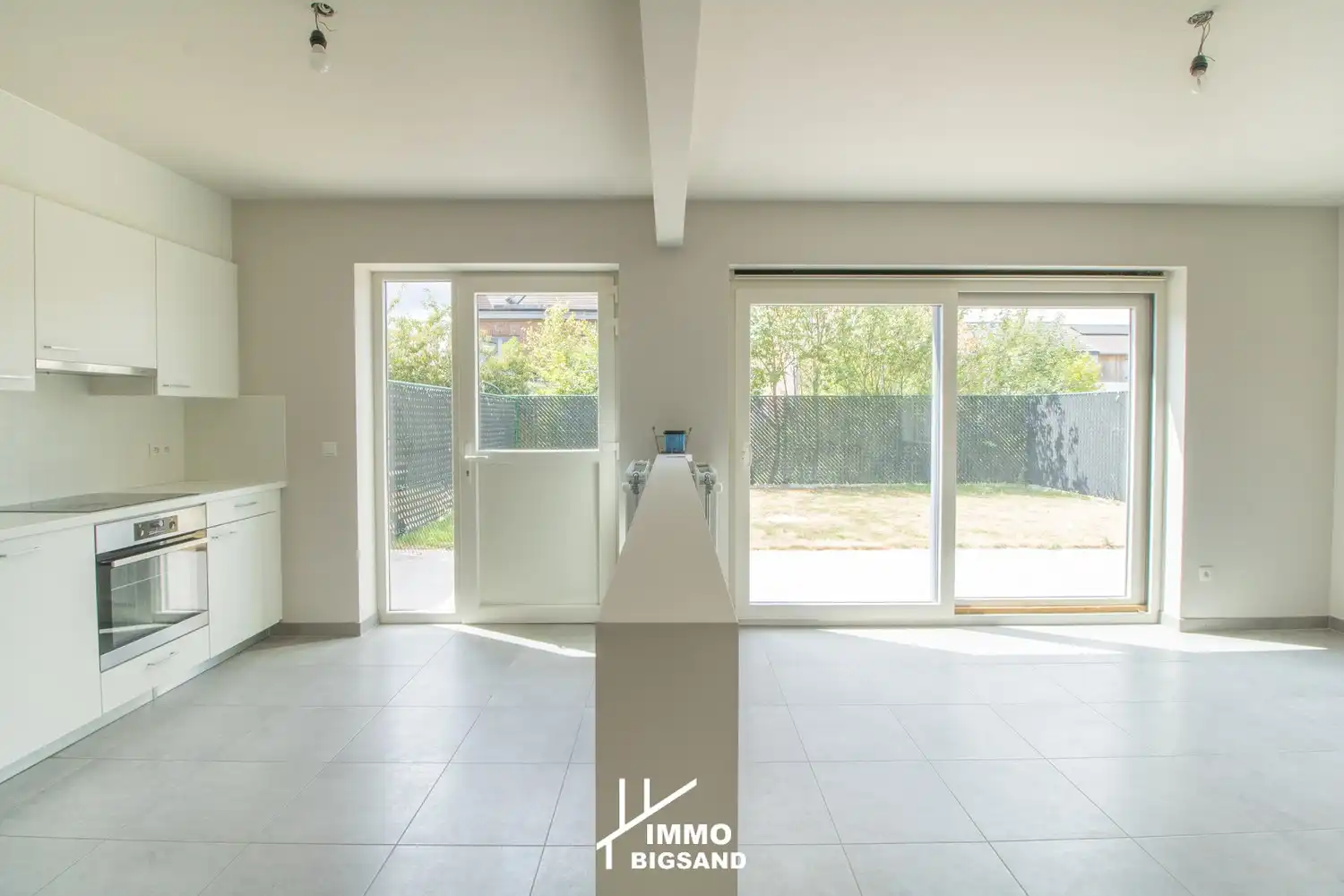 Halfopen nieuwbouwwoning te koop in rustige woonwijk met 4 slaapkamers (mogelijkheid 5 slaapkamers) foto 5