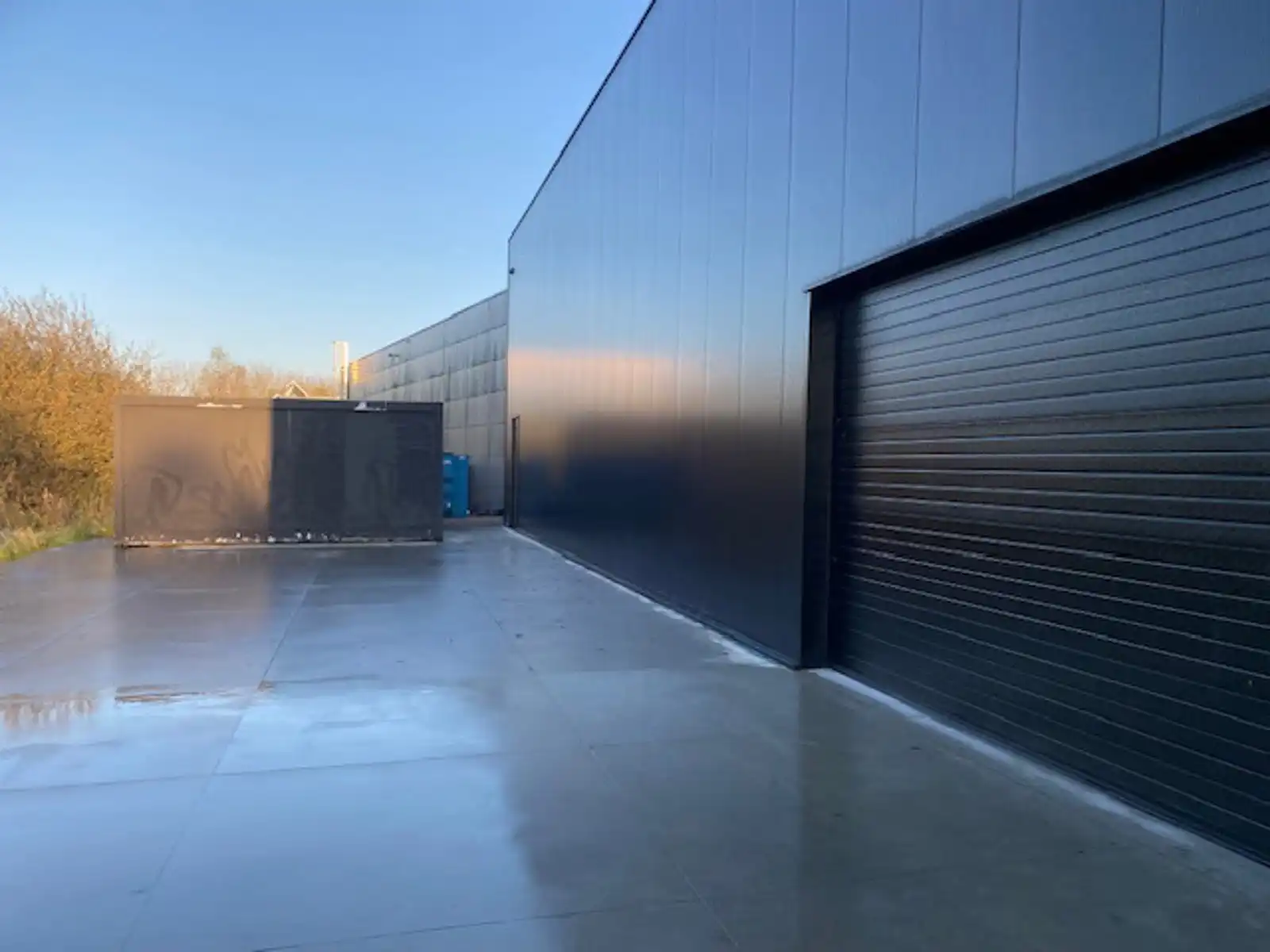 EXCLUSIEF INDUSTRIEEL COMPLEX CASCO MULTIFUNCTIONEEL foto 5