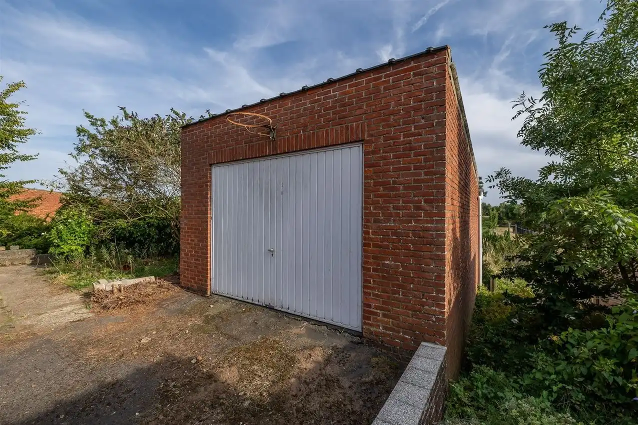 Zeldzaam breed perceel met zuidtuin aan agrarisch gebied foto 26