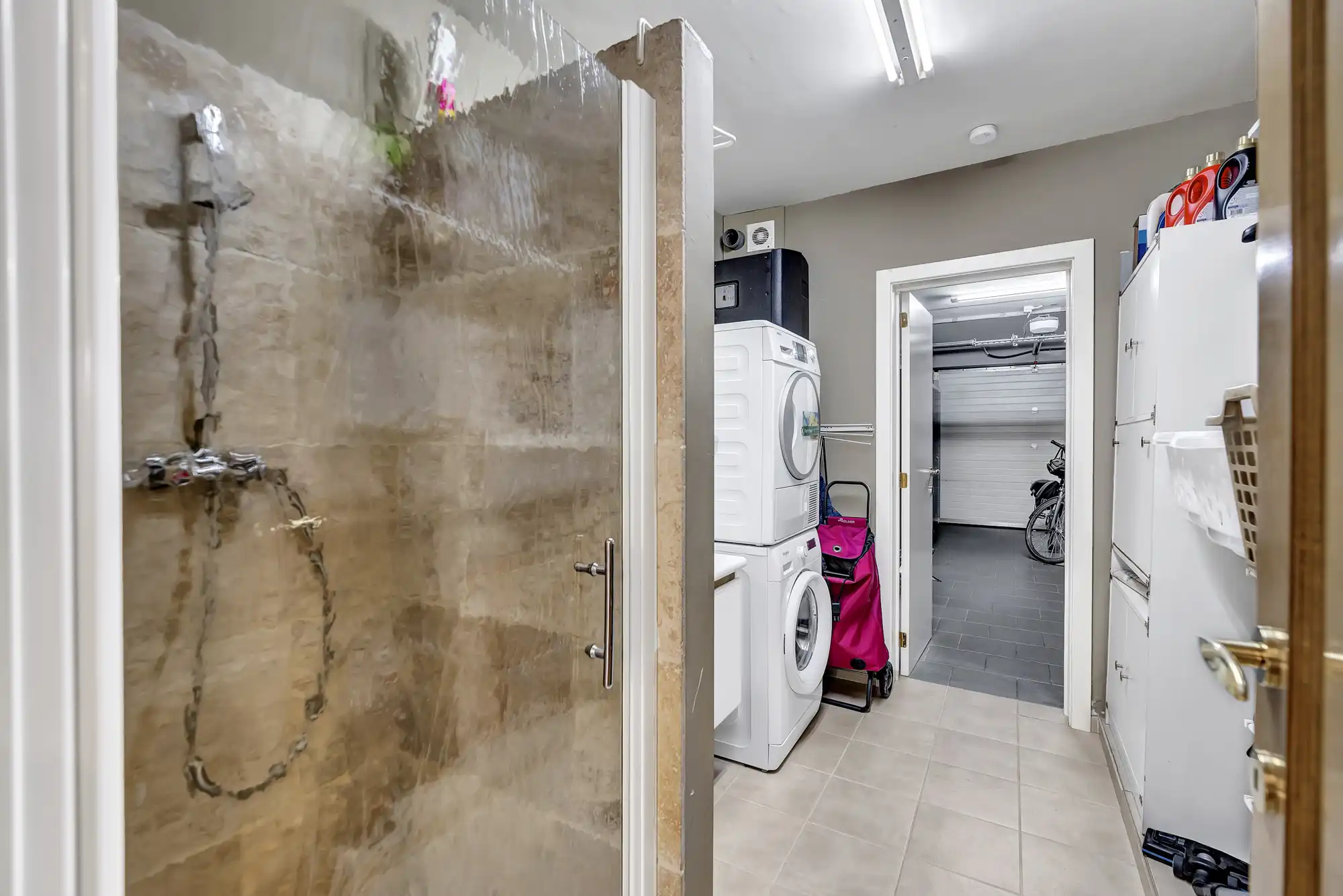 Energiezuinige HOB met 4 slpks, garage en bureau foto 9