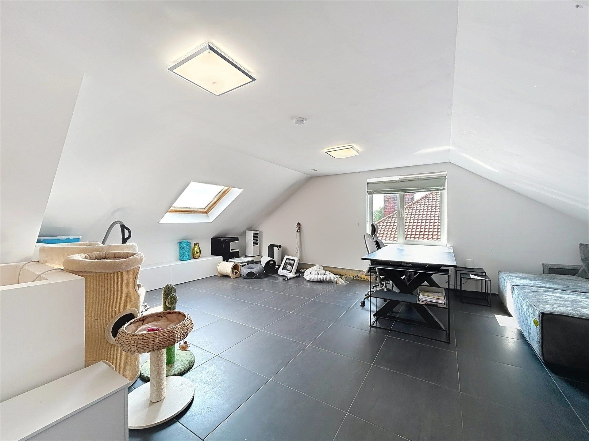 recente energiezuinige  half-open bebouwing met 3 slaapkamers en gezellige tuin! foto 15