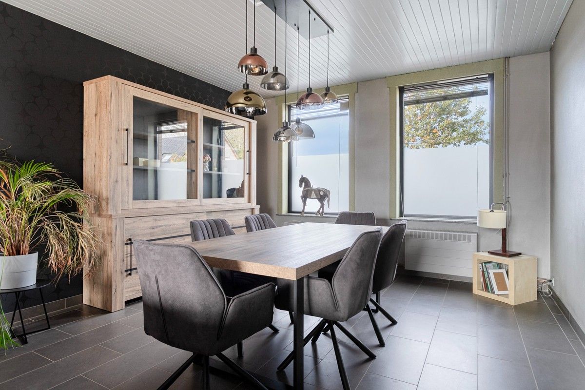 Ruime instapklare hoeve met diverse bijgebouwen foto 6