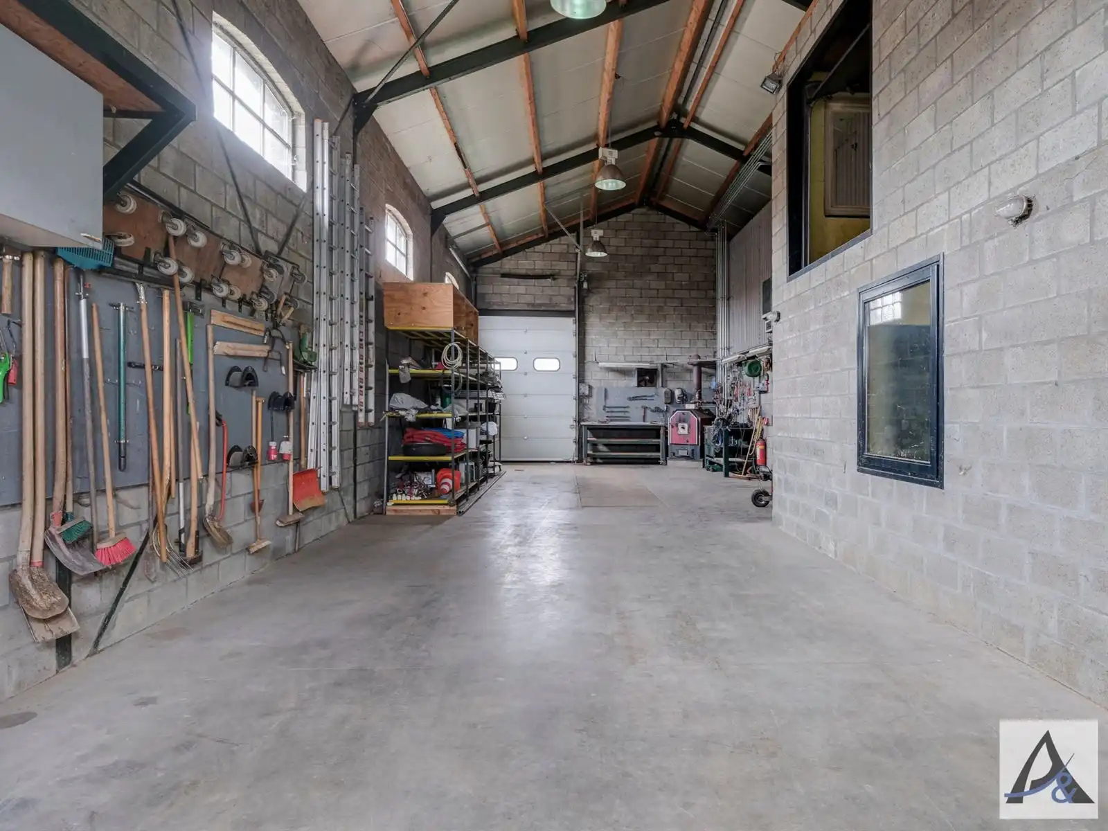 Bijzondere eigendom met woon- en werkmogelijkheden in het pittoreske Kessenich foto 9