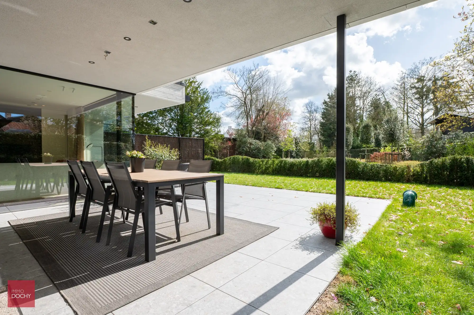 Instapklaar appartement met tuin en ondergrondse garage | Jan Bouckaertstraat foto 8