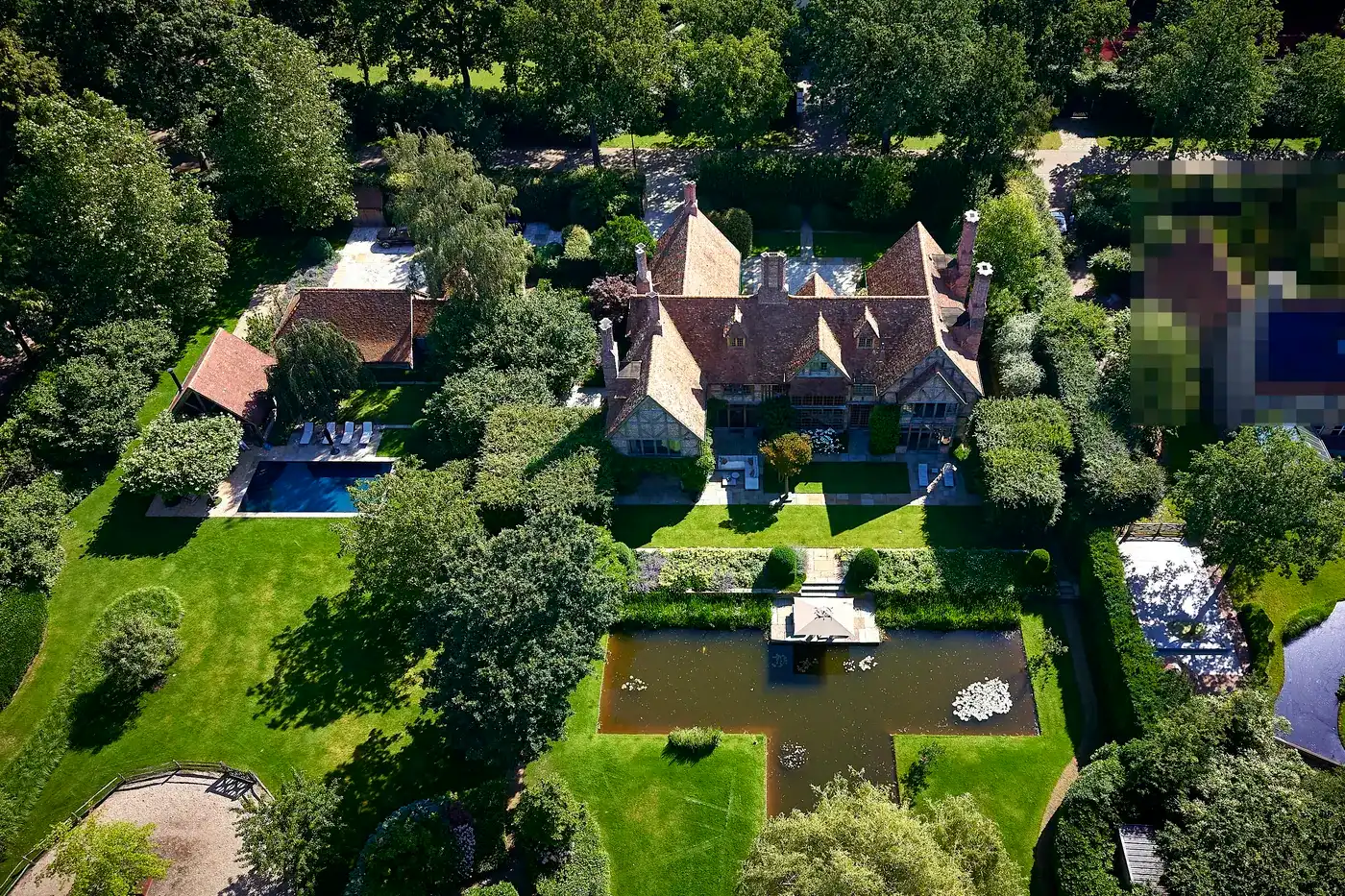 "A man's home is his castle" foto 4