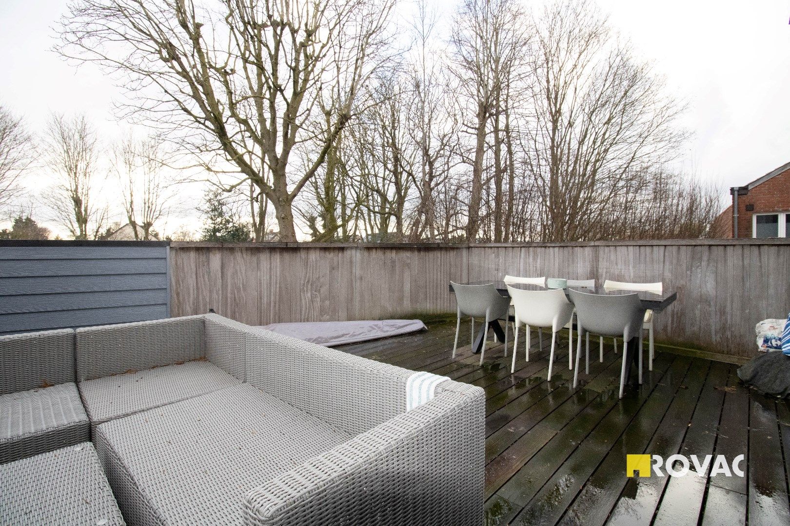 Zonnig appartement op 1e verdieping met ruim terras nabij centrum foto 13