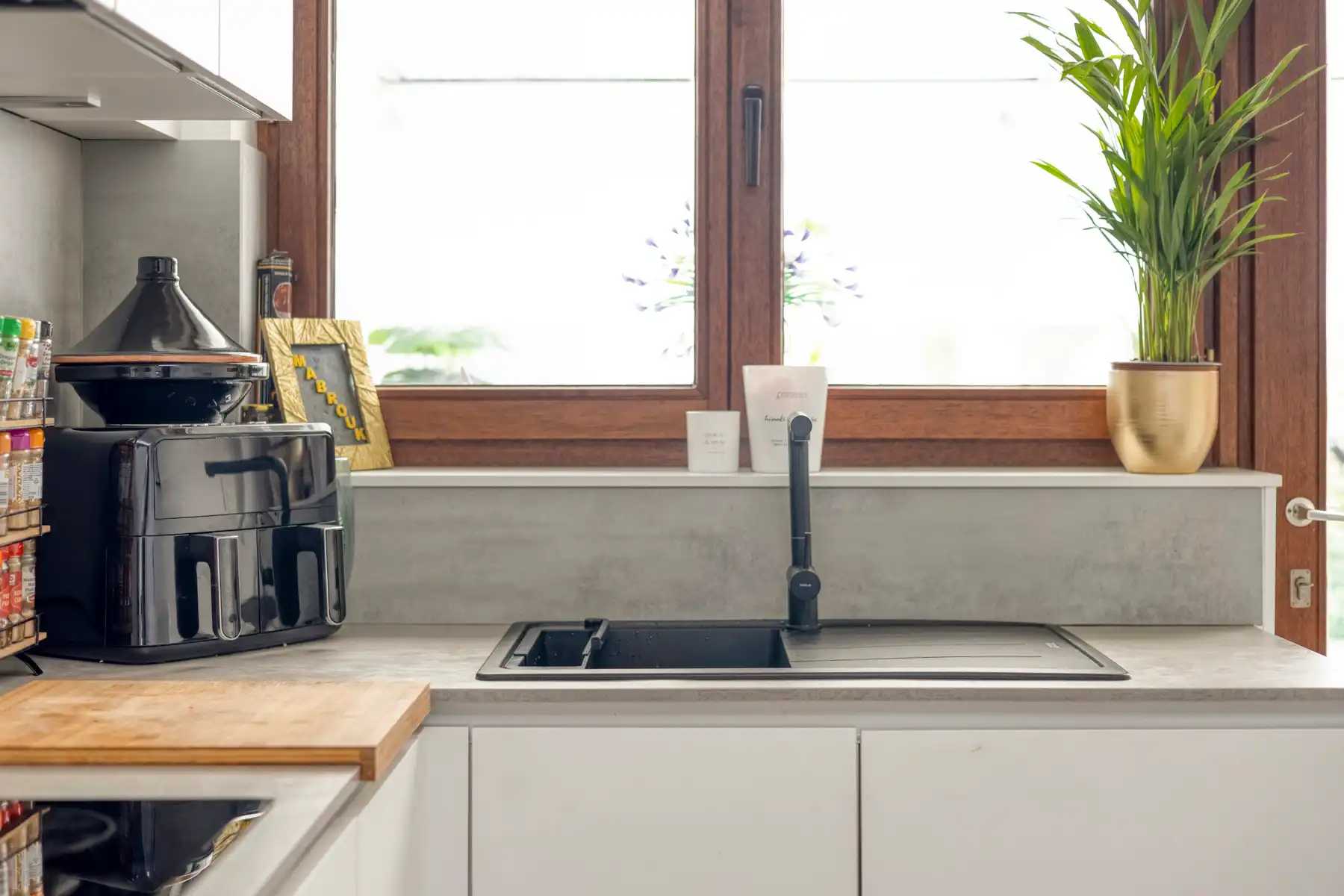 GERENOVEERDE WONING MET  2/3 SLAAPKAMERS  IN ASSE CENTRUM! foto 8