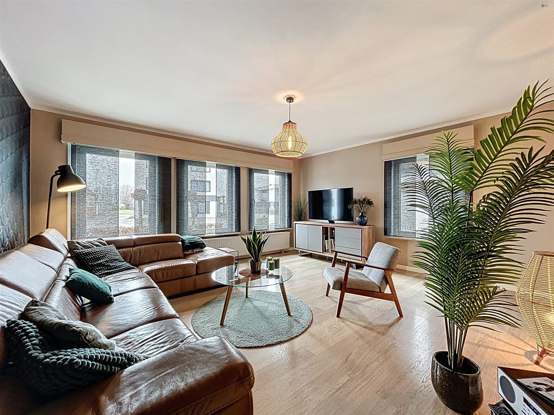 Instapklare open bebouwing met 3 slp op terrein van 919m²! foto 4