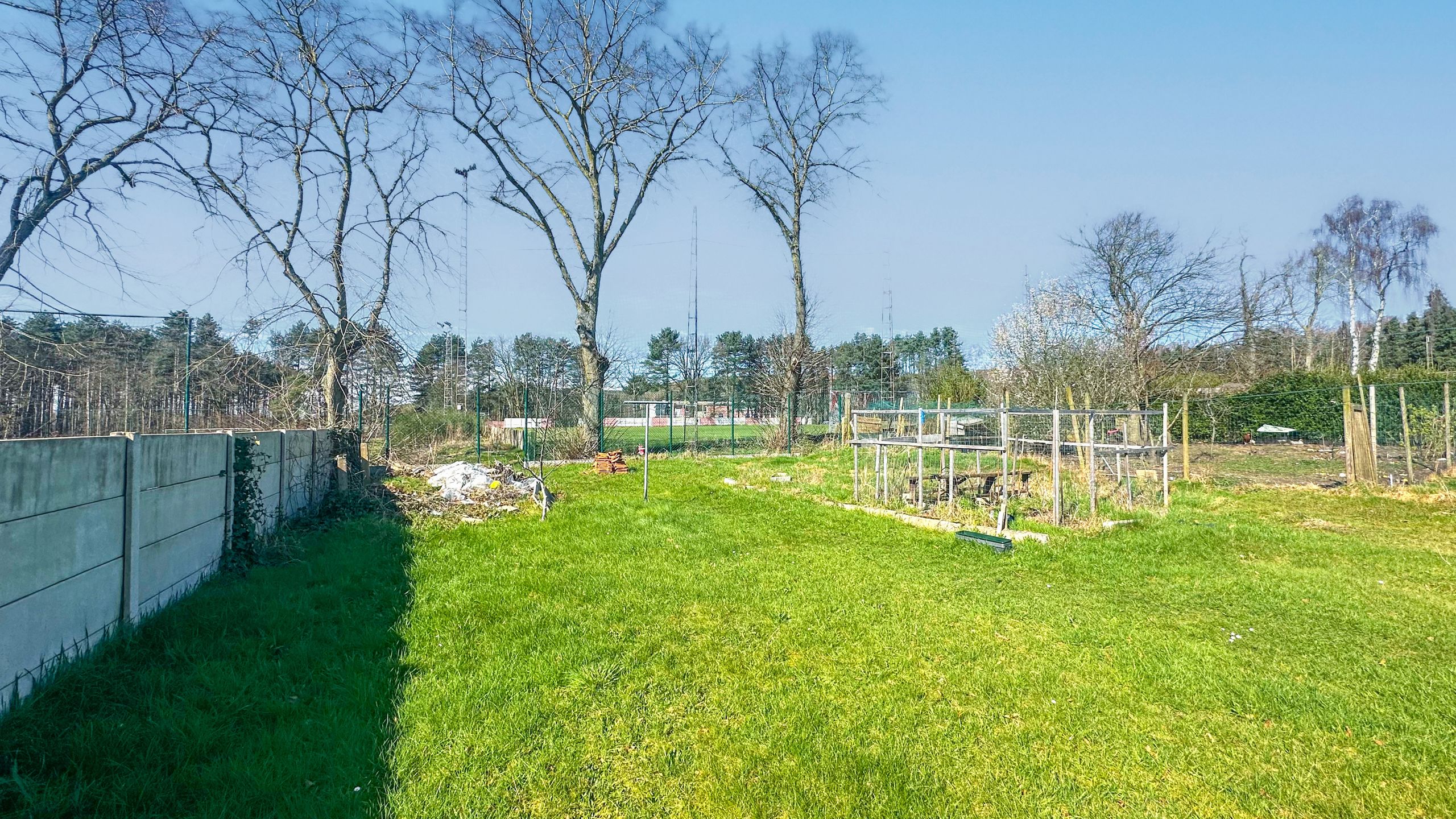 Instapklare woning met 4 slaapkamers in rustige woonwijk! foto 18