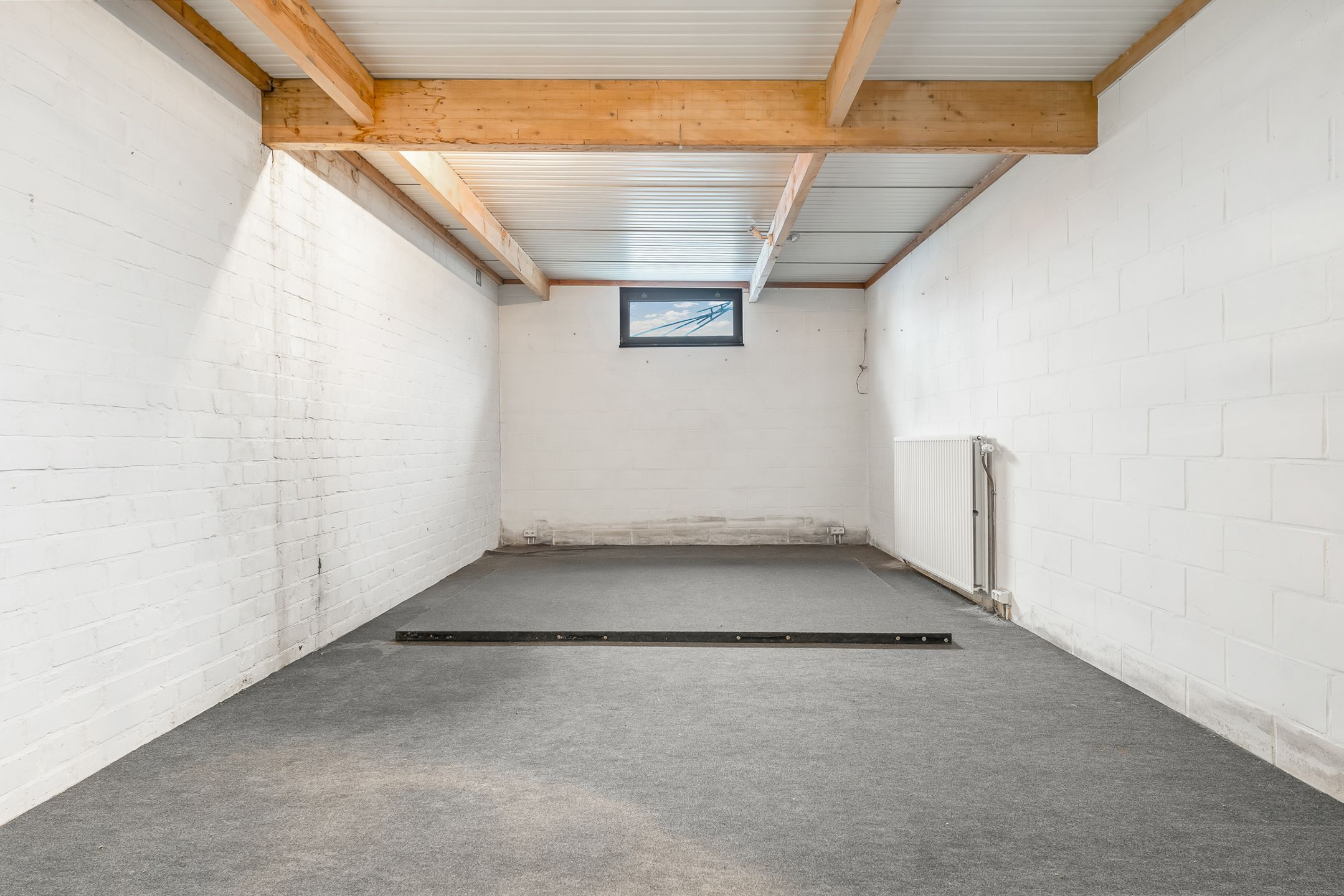 Woning met ruime bijbouw van 200m2 te Diepenbeek foto 33