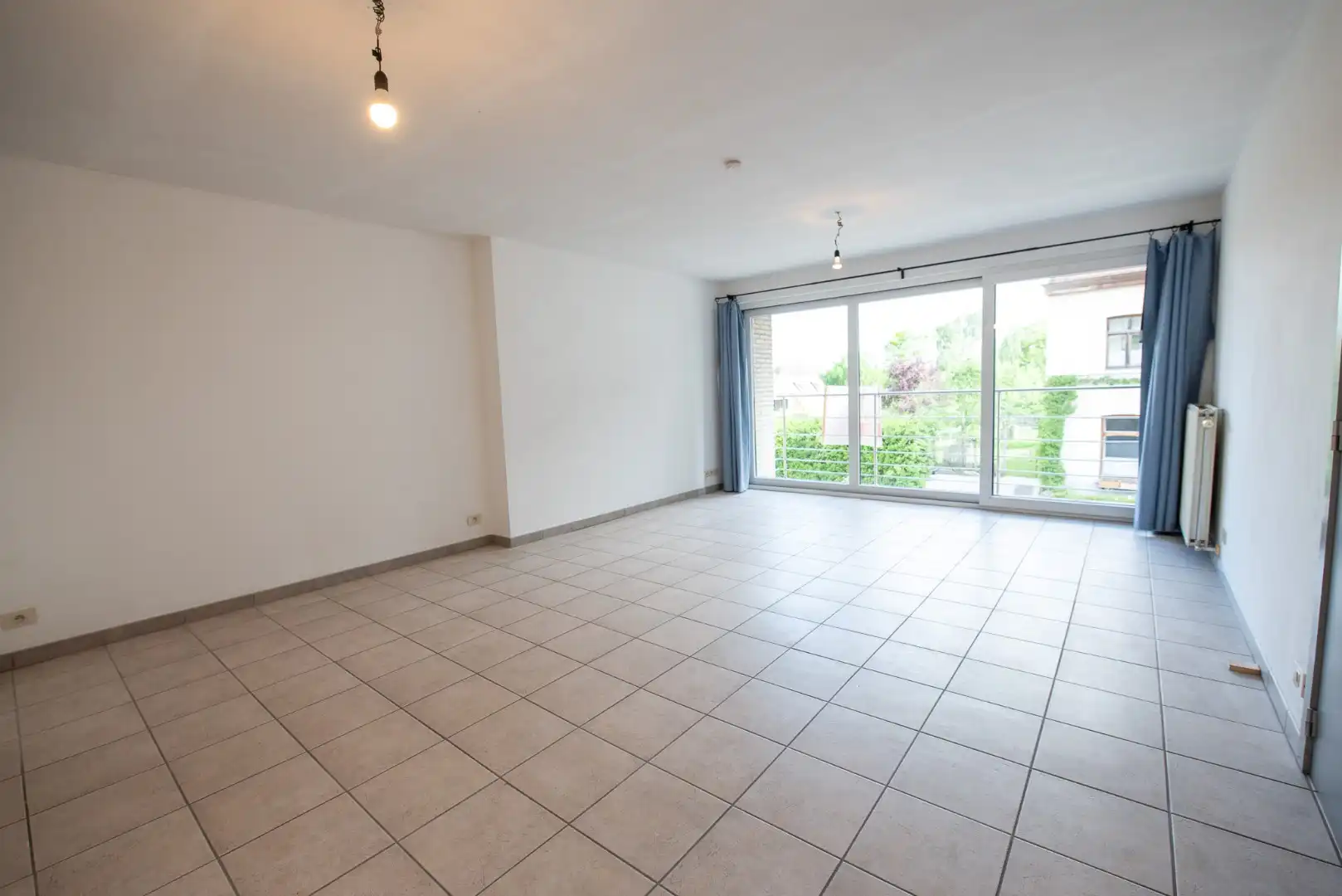 Instapklaar appartement met één slaapkamer in centrum Olsene  foto 3