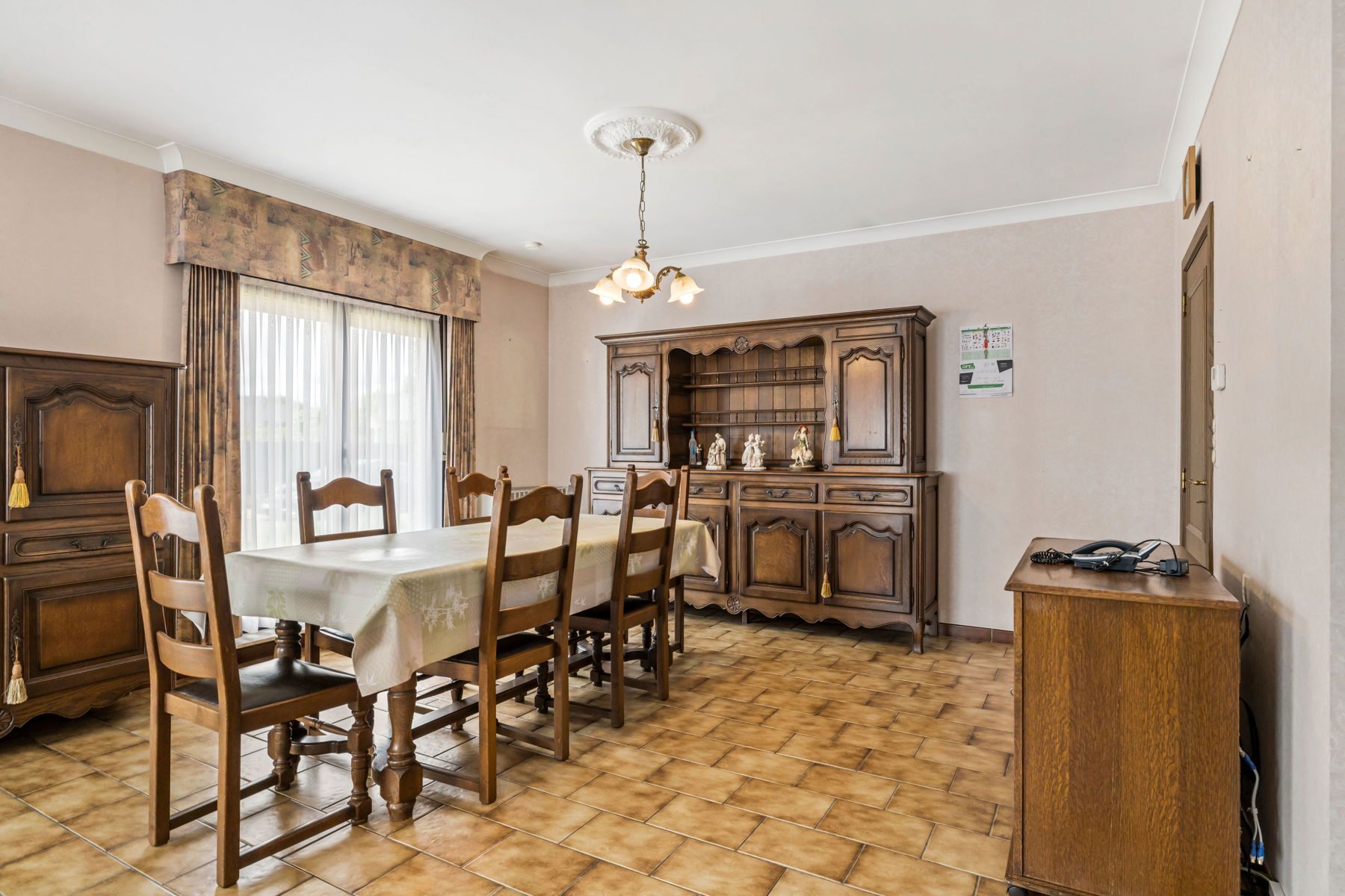 Sfeervolle bungalow met tuin en garage op rustige topligging foto 11