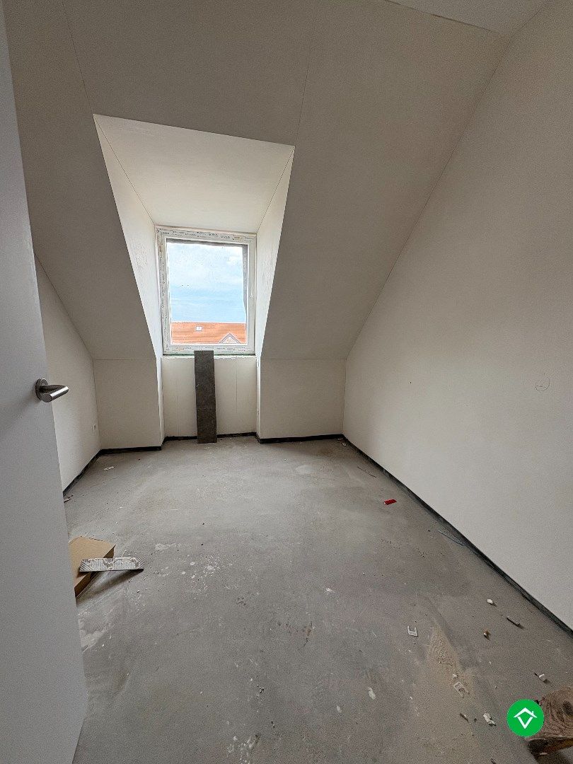 Nieuwbouwappartement met 2 slaapkamers en 1 terras in centrum Koekelare  foto 10