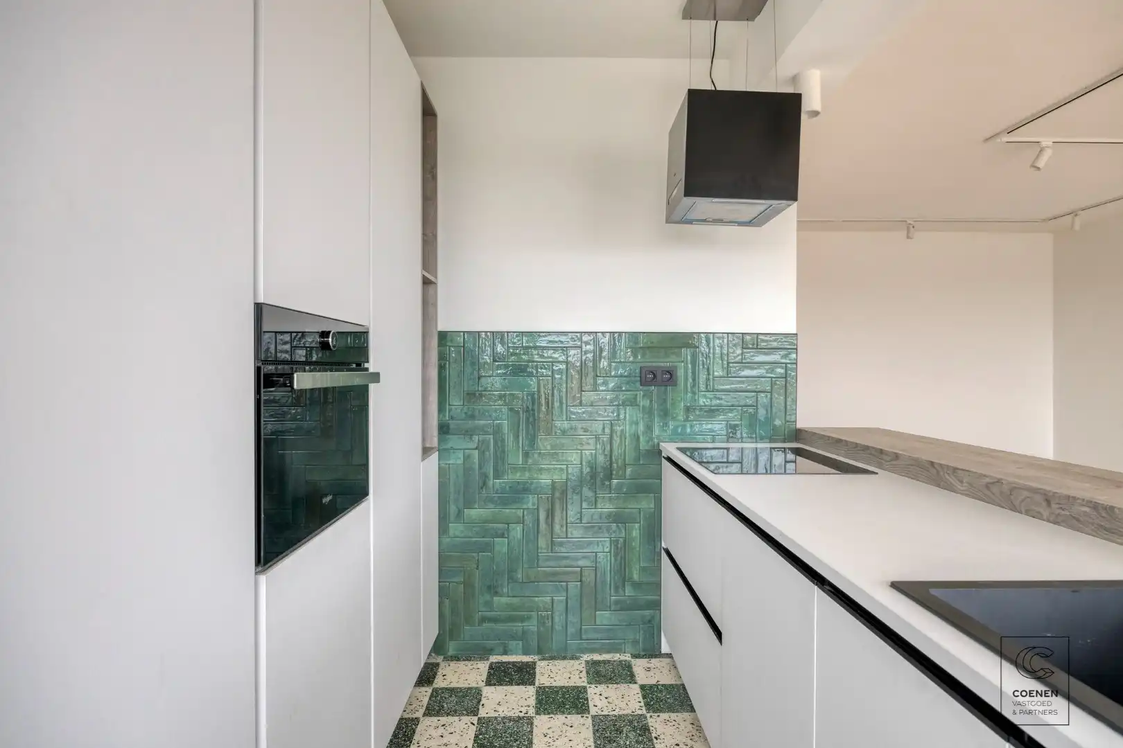 Volledig gerenoveerd appartement op toplocatie te Linkeroever  foto 7