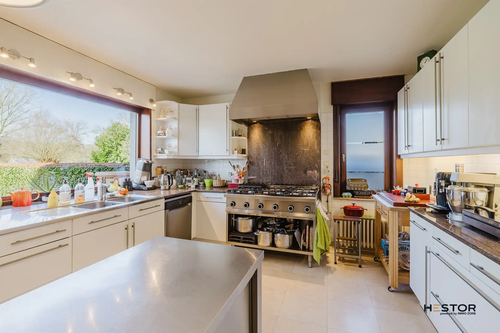 Ruime villa op mooi perceel! foto 5