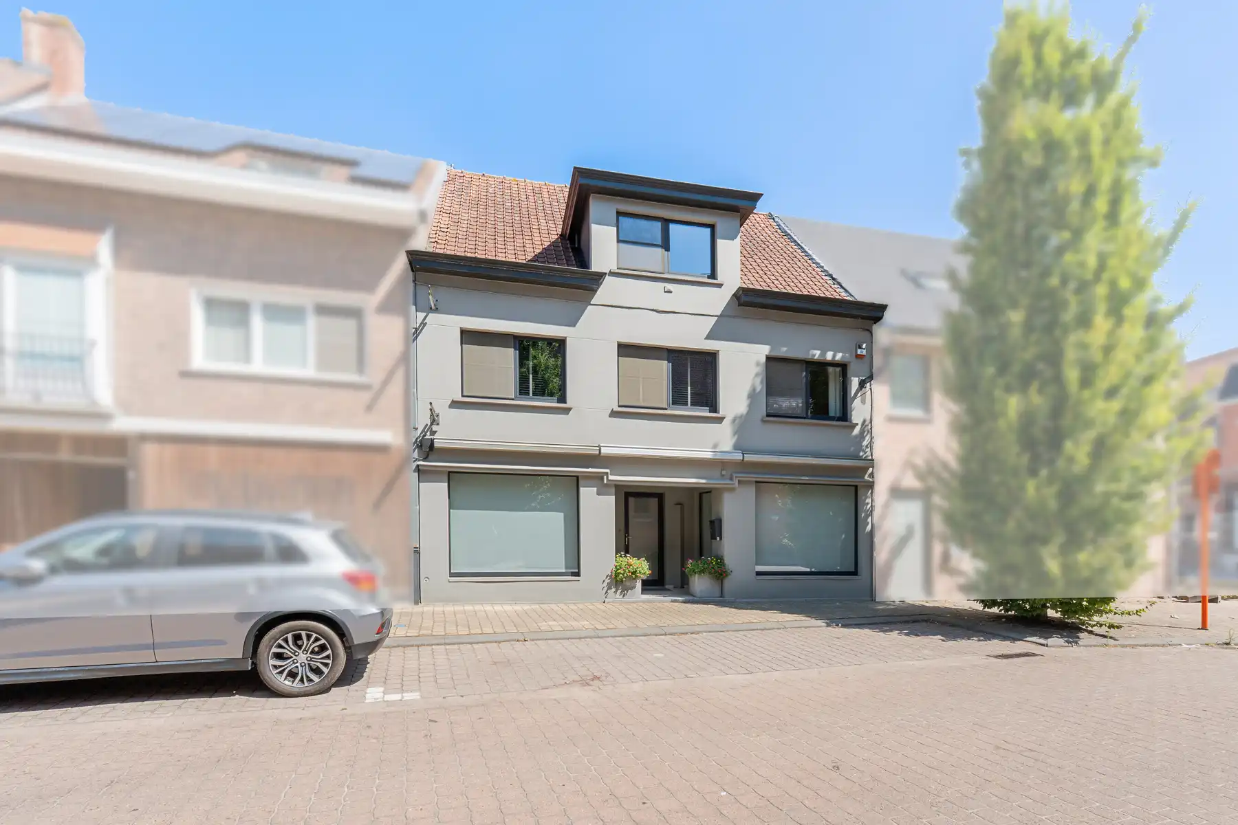 Commercieel te koop Kerkplein 11 - 8750 Wingene