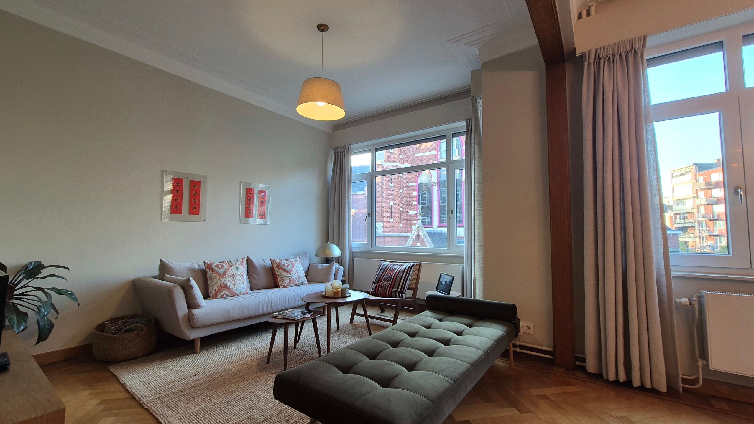 Lichtrijk en ruim appartement op toplocatie. foto {{pictureIndex}}