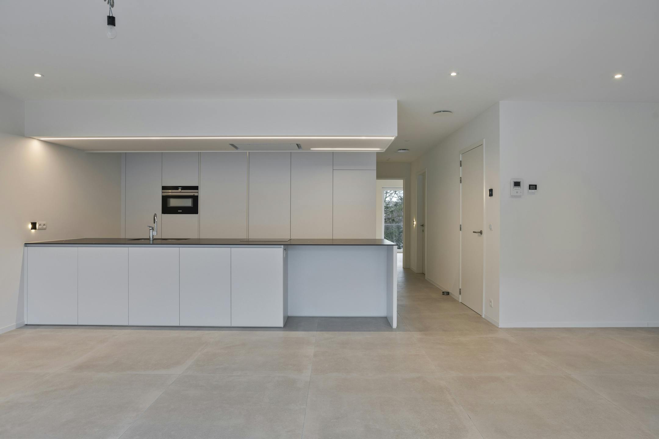 Nieuwbouwappartement te koop in de Ieperstraat in Poperinge foto {{pictureIndex}}