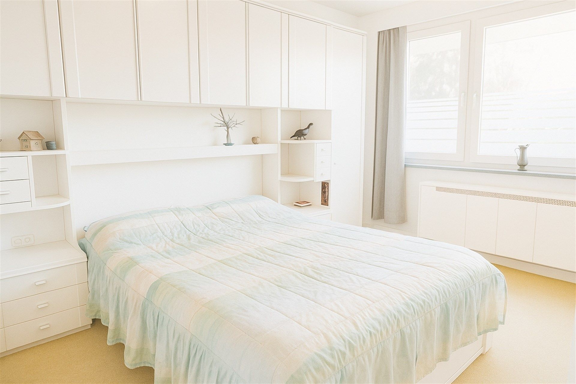 Bel-etagewoning met 3 slaapkamers, ruime garage en Zuid tuin foto 10